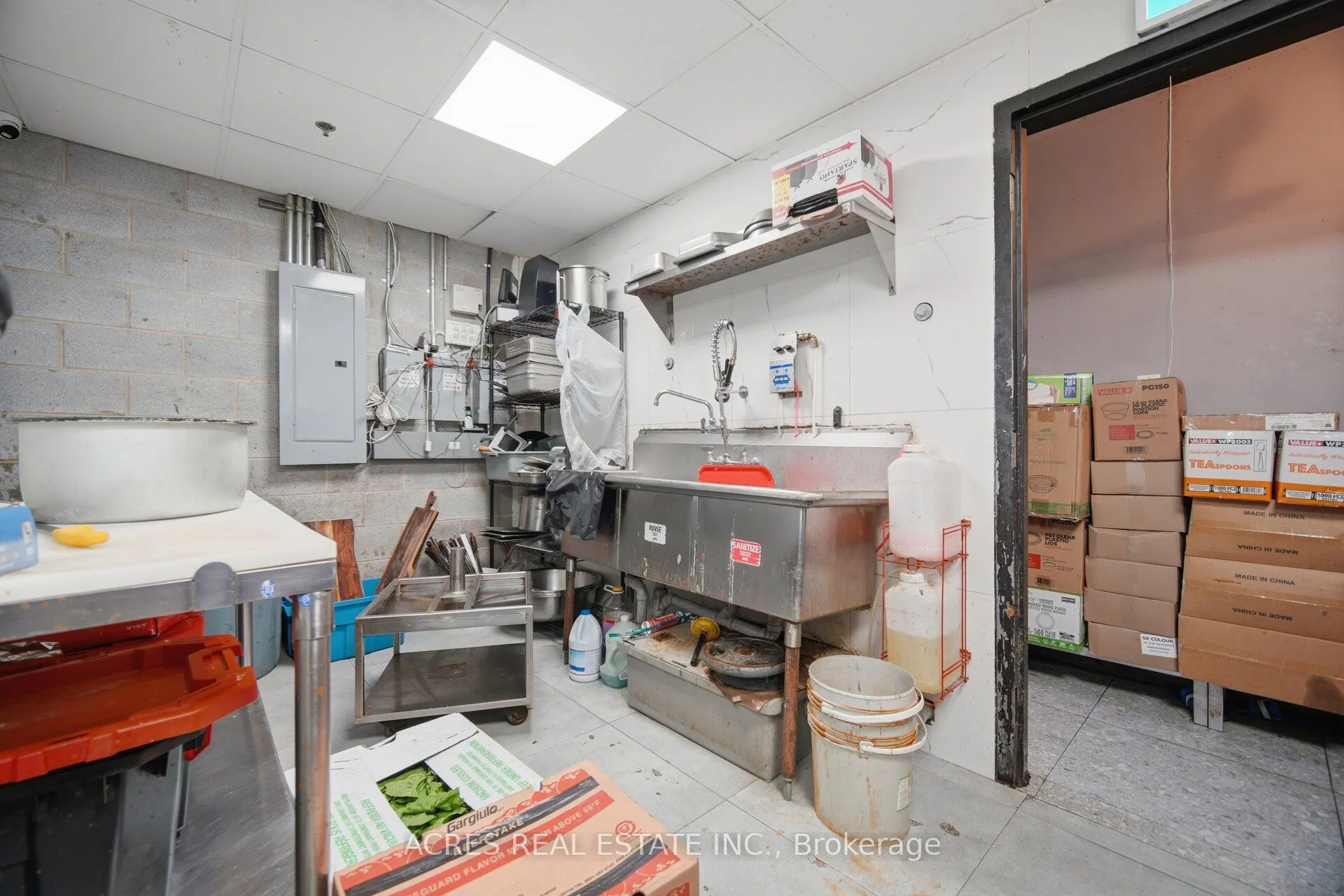 3900 Eglinton Avenue W #45