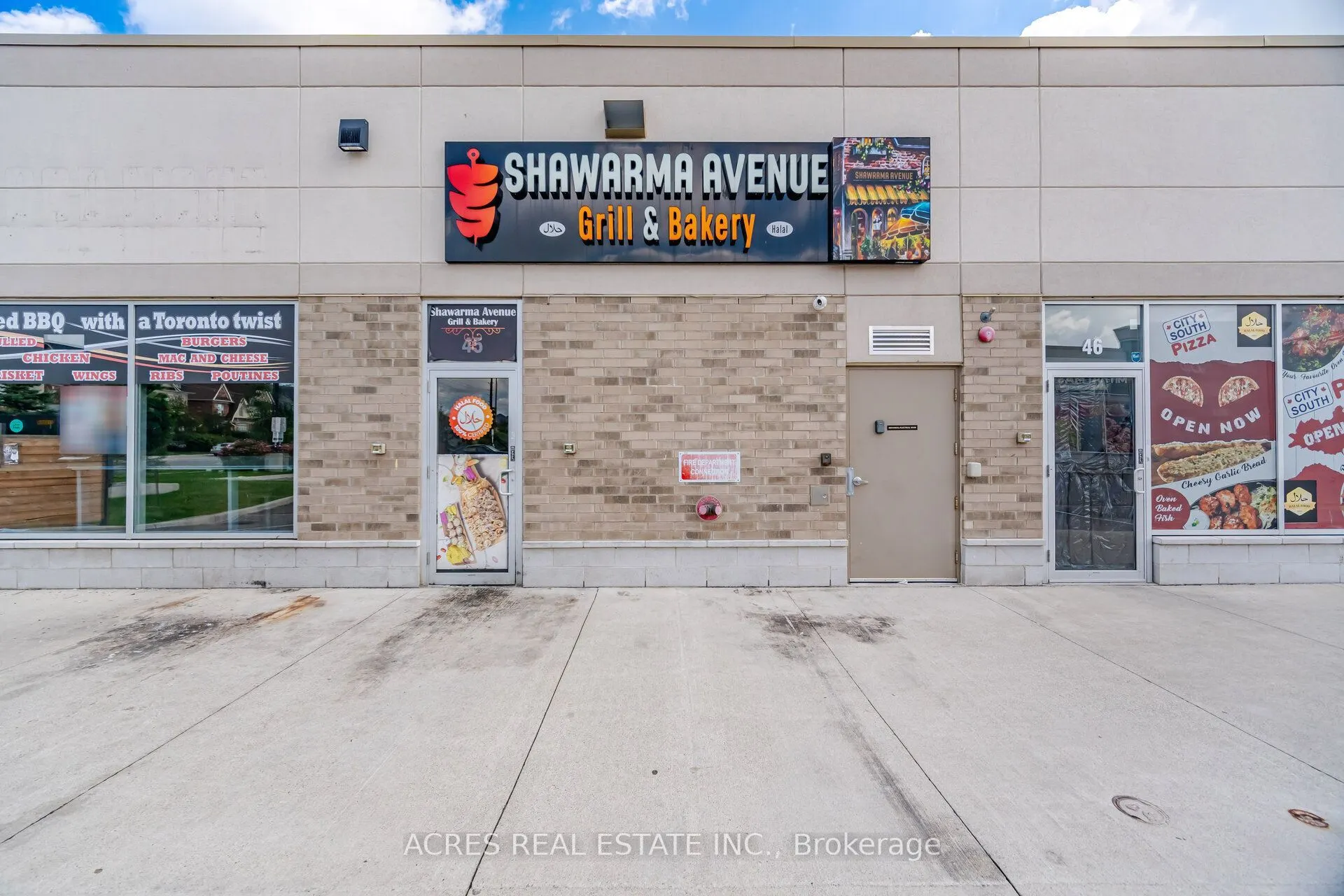 3900 Eglinton Avenue W #45