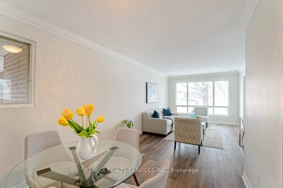 70 Montjoy Crescent
