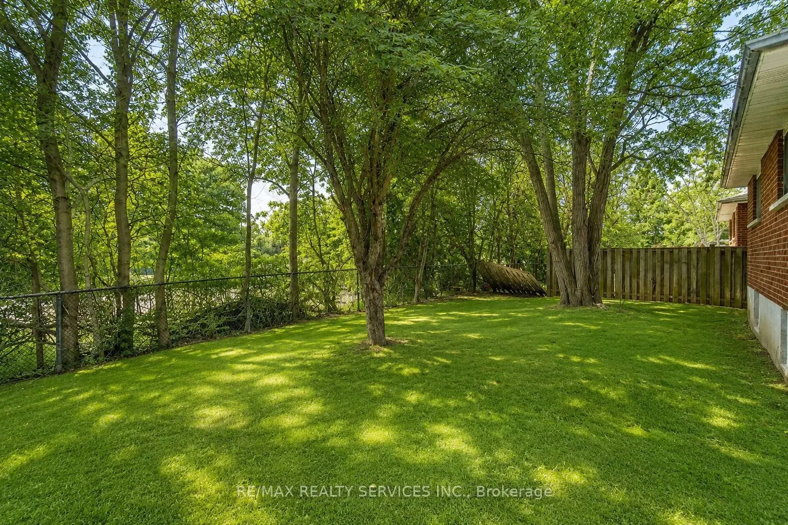 70 Montjoy Crescent