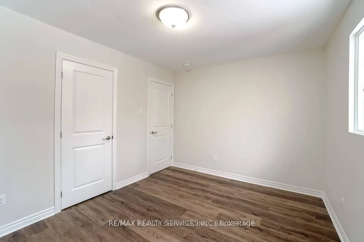 70 Montjoy Crescent