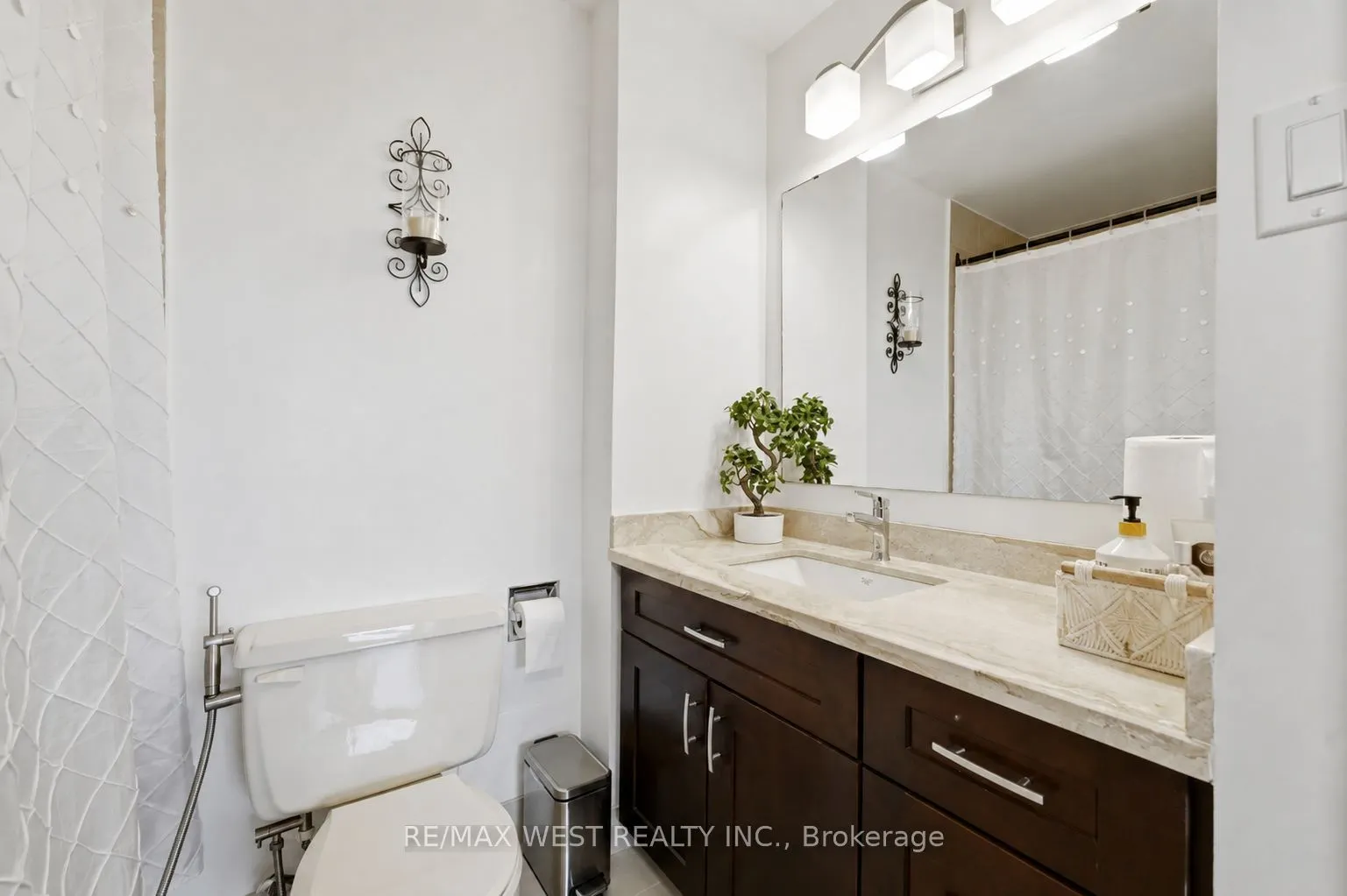 1300 Bloor Street #504