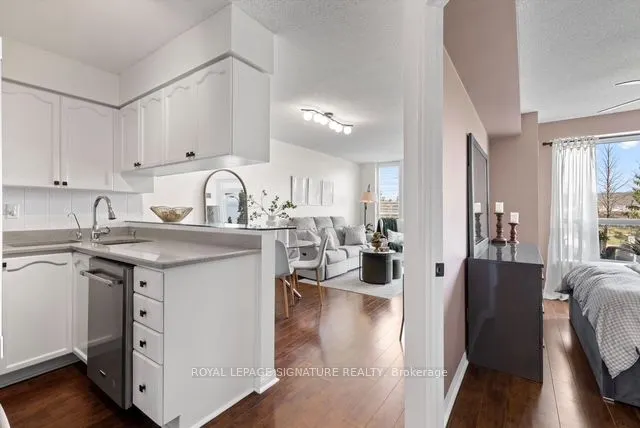 1150 Parkwest Place #207
