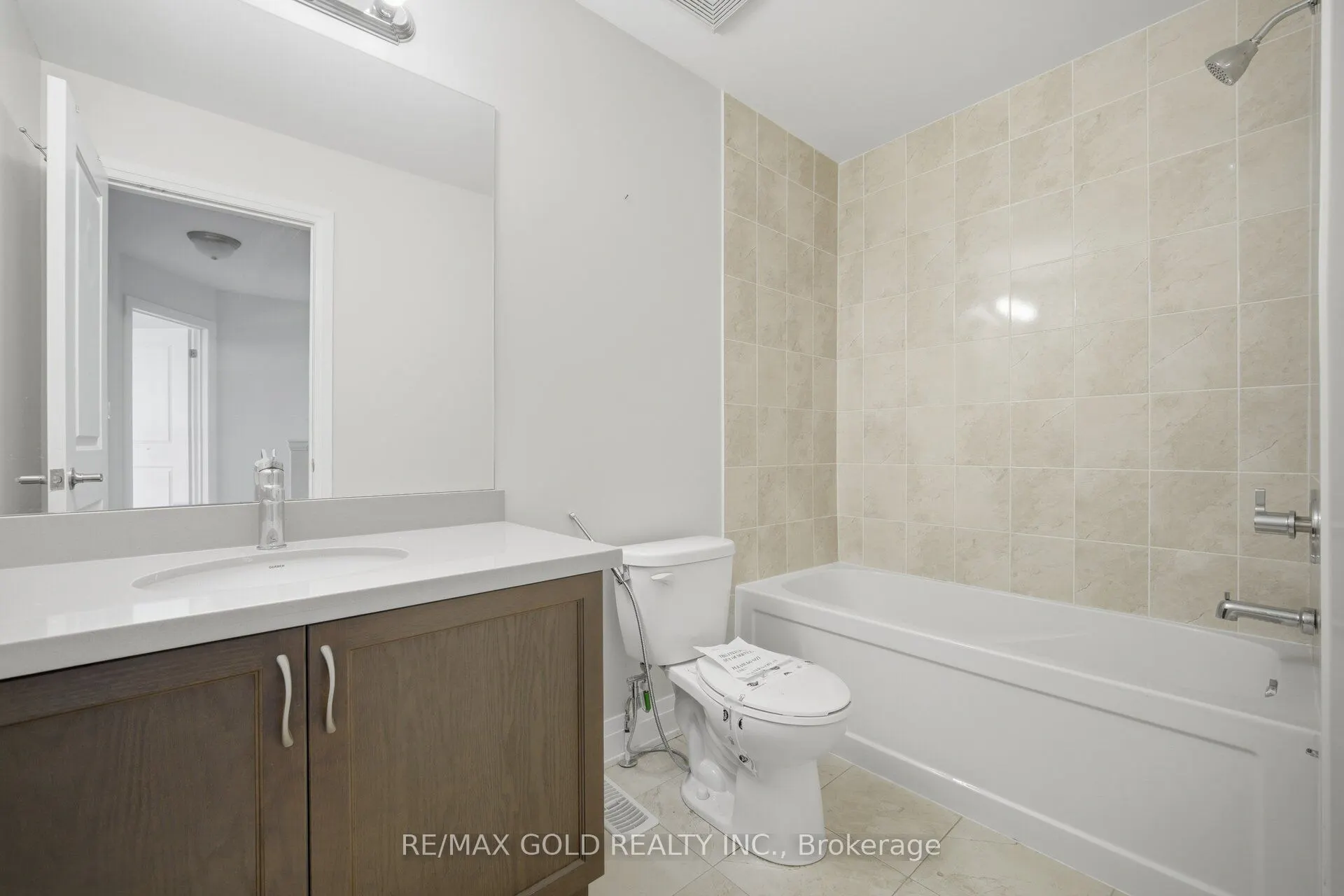 9 Oliana Way