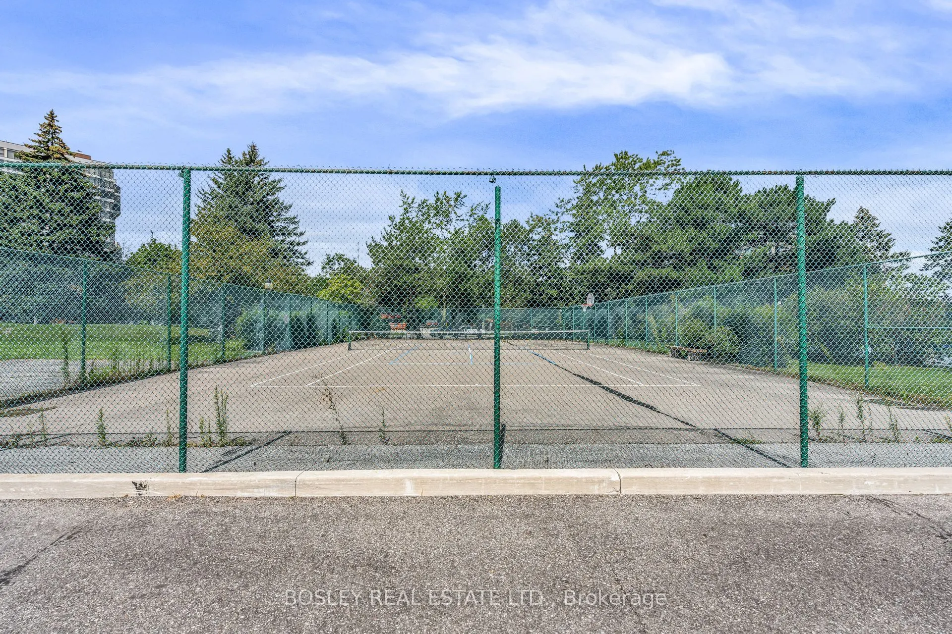 966 Inverhouse Drive #112