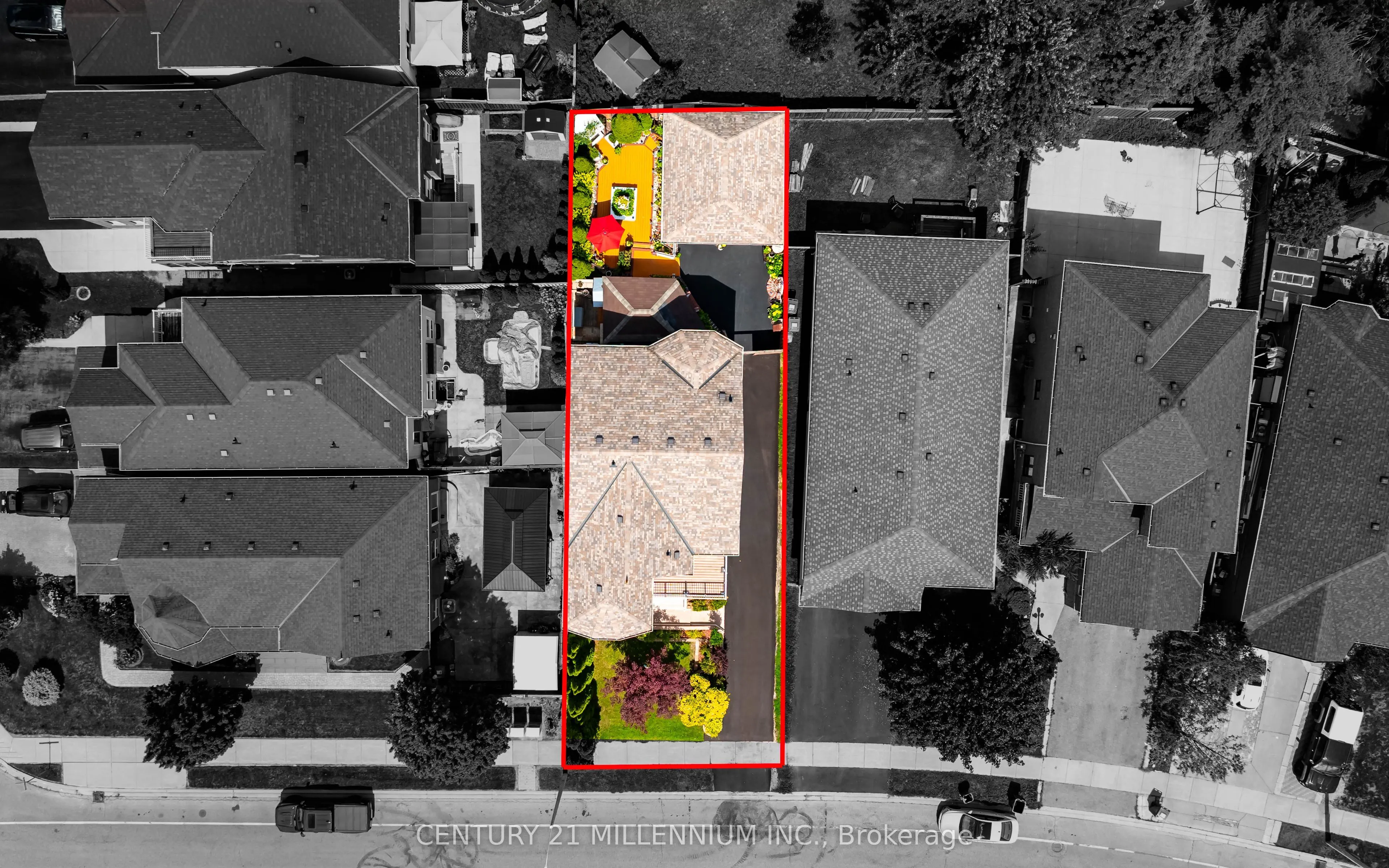 33 Fletchers Creek Boulevard