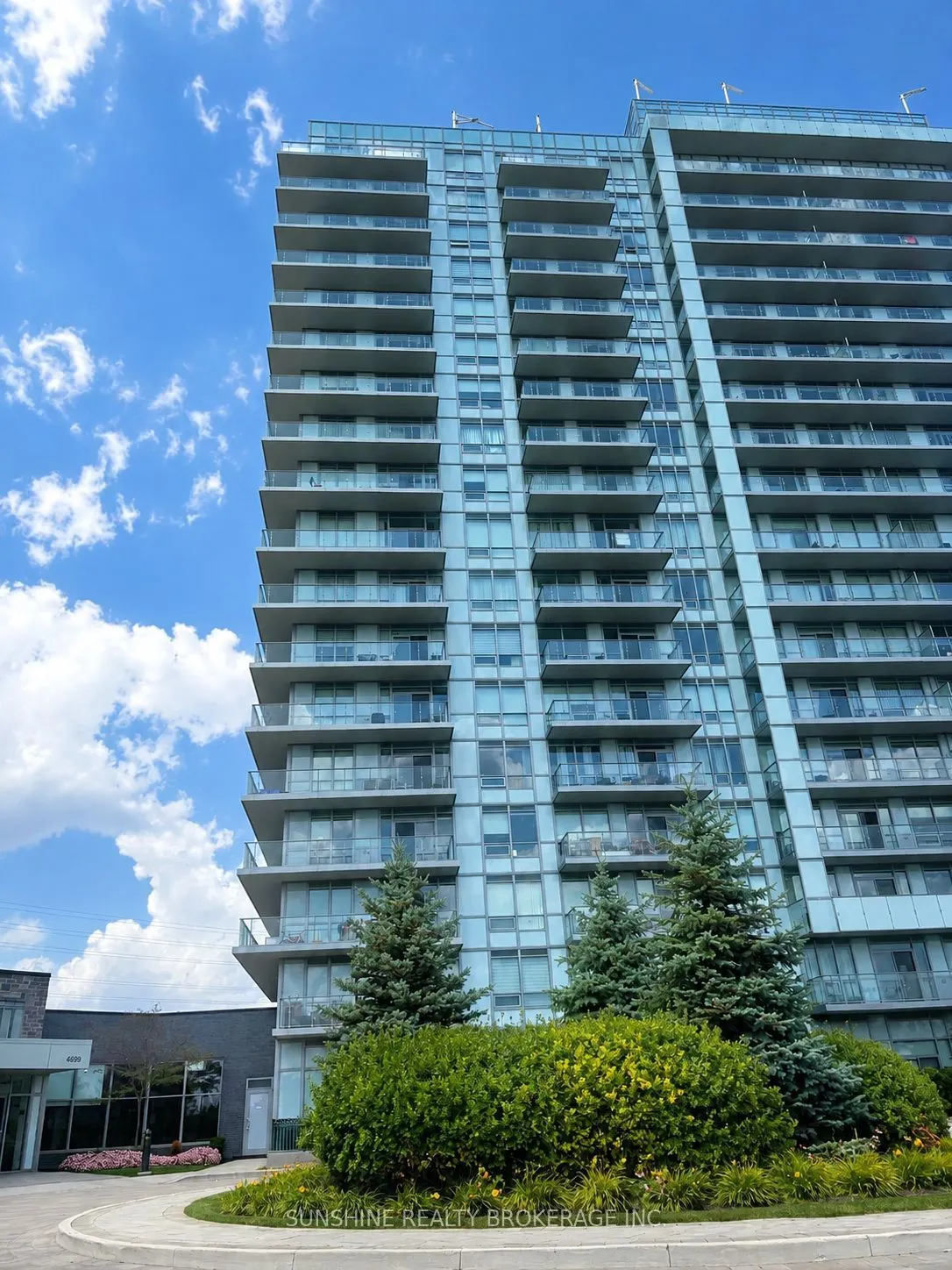 4699 glen erin Drive #1201