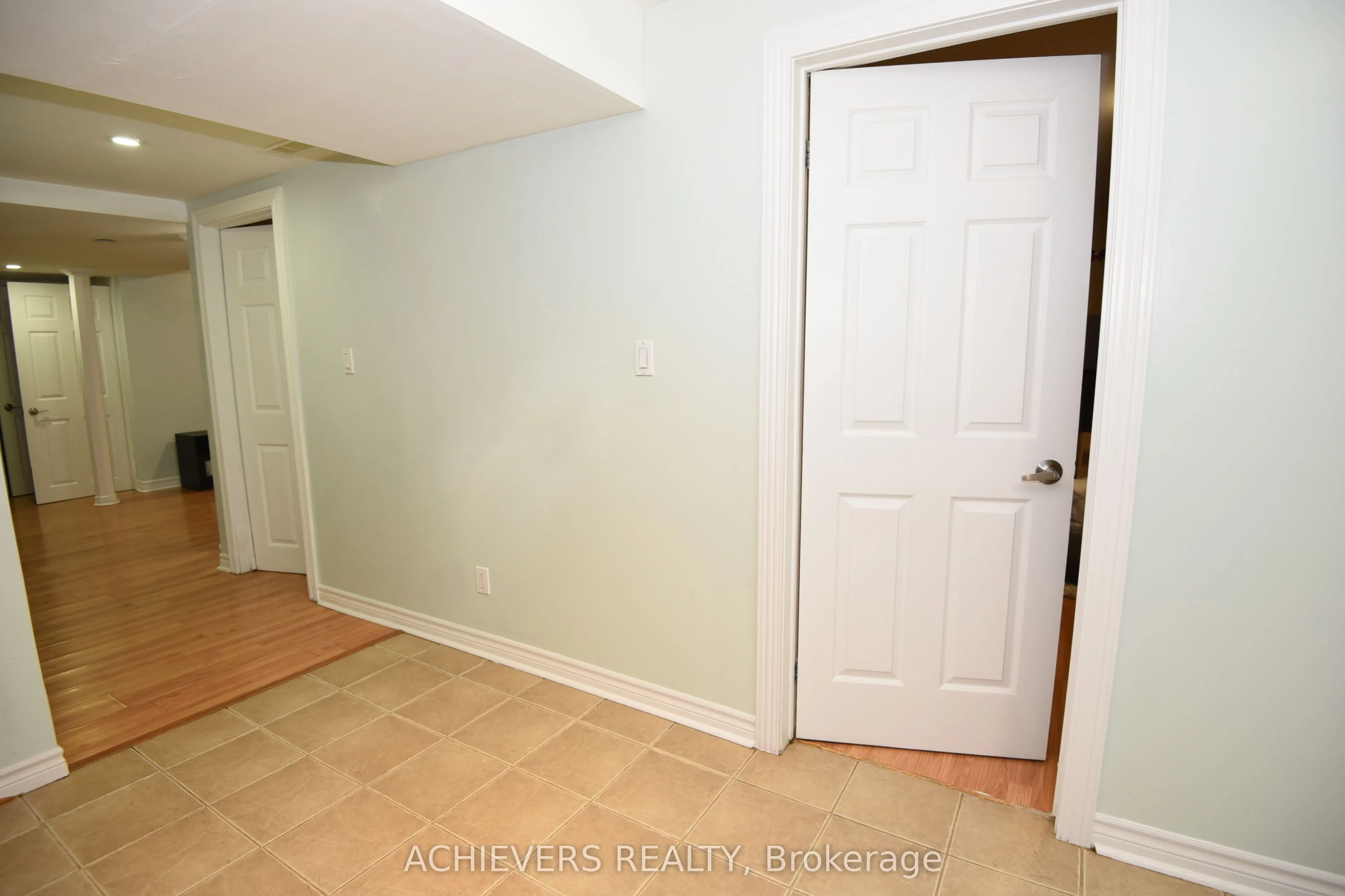 521 Navigator Drive