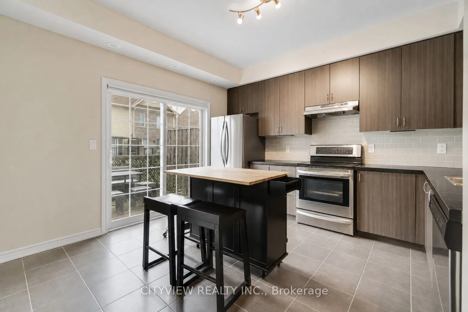3170 Boxford Crescent #5