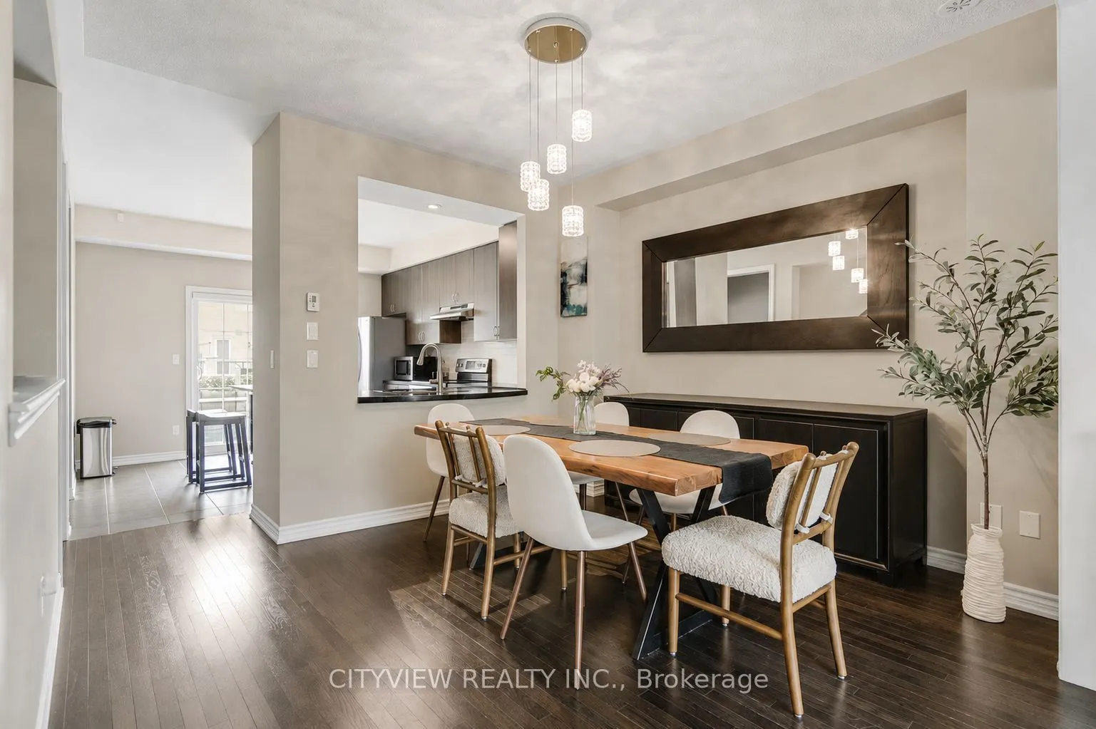 3170 Boxford Crescent #5
