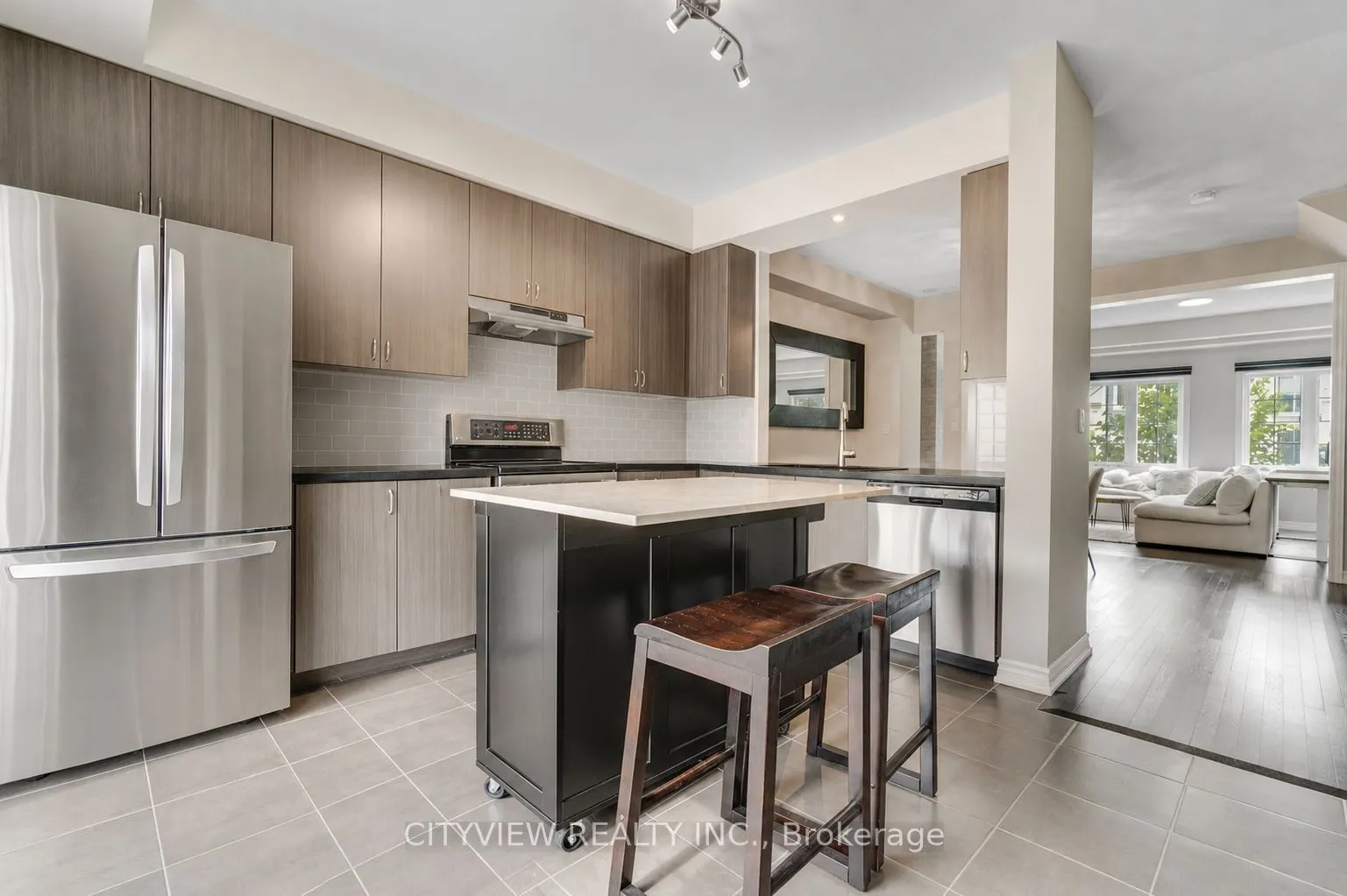 3170 Boxford Crescent #5