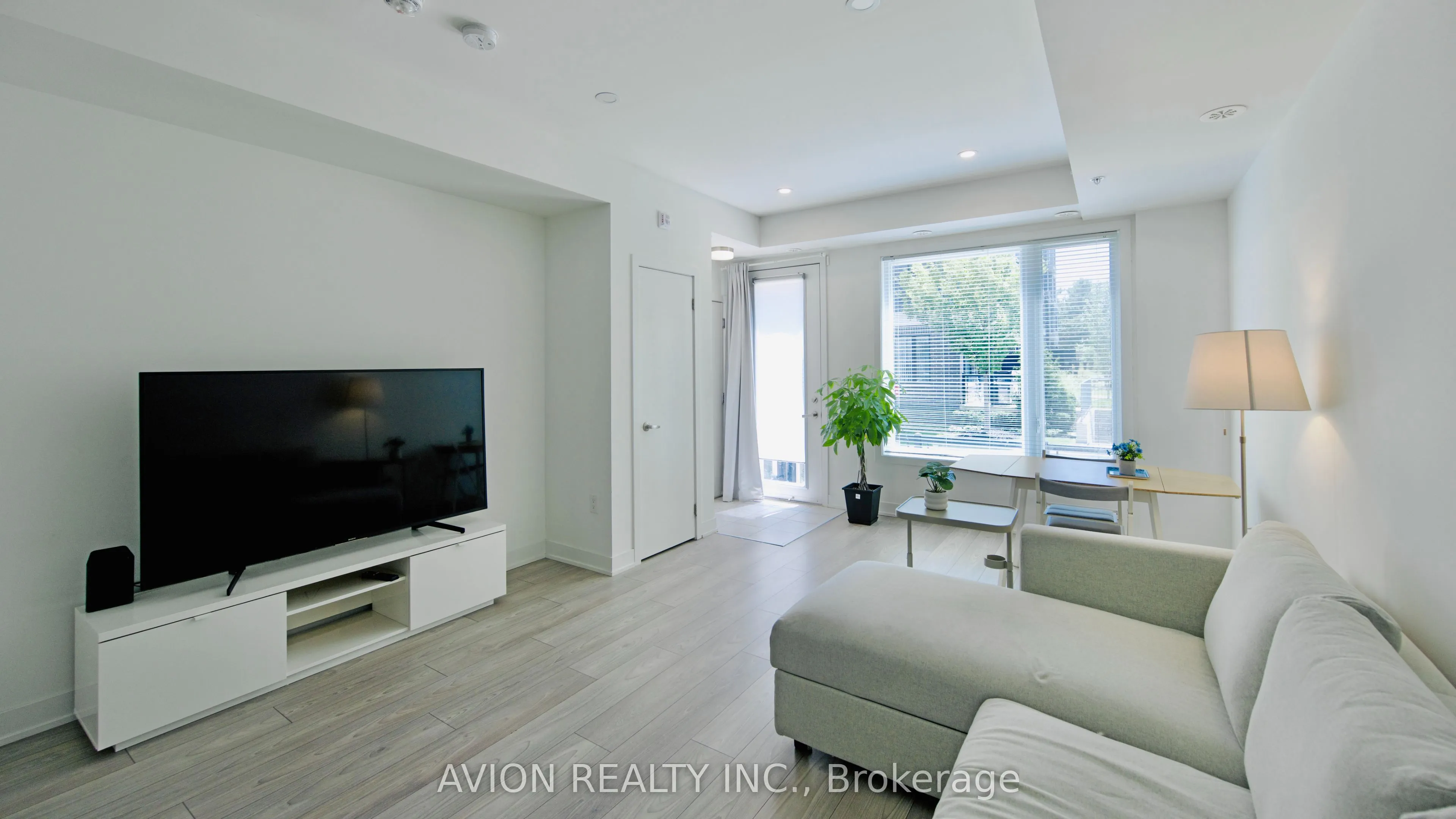 3473 Widdicombe Way #8