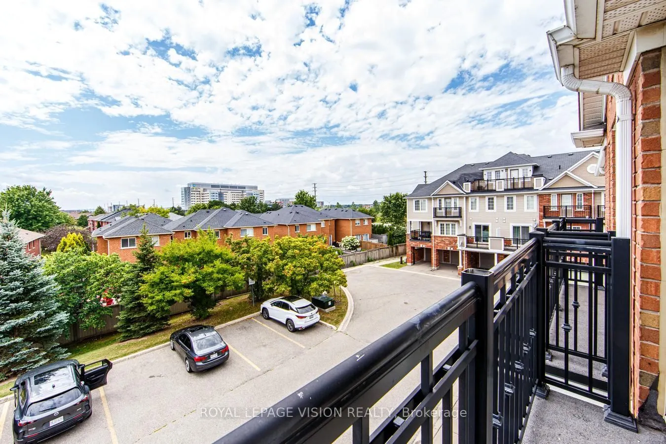 2614 Dashwood Drive #40