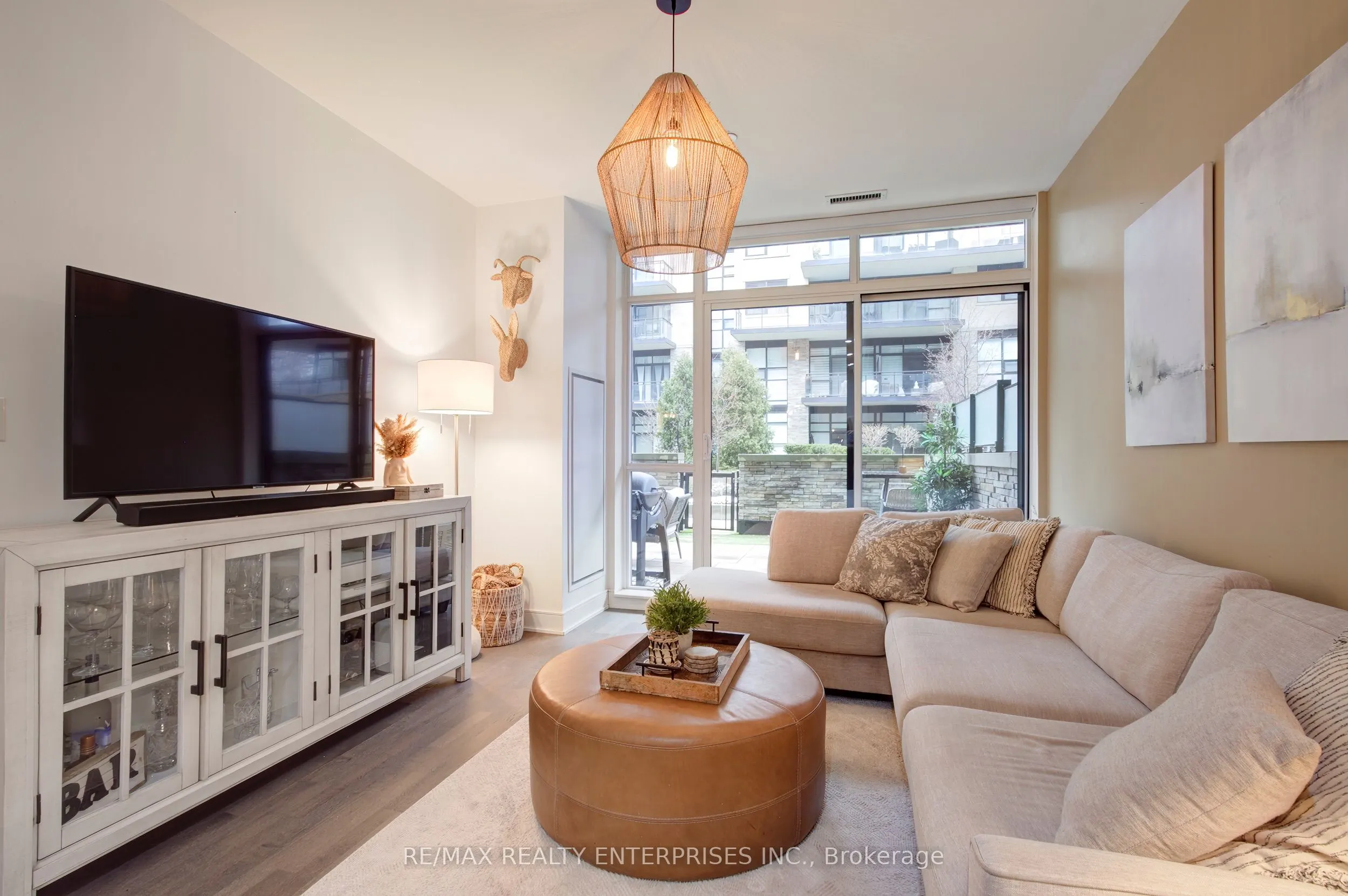 1575 Lakeshore Road W #GR45