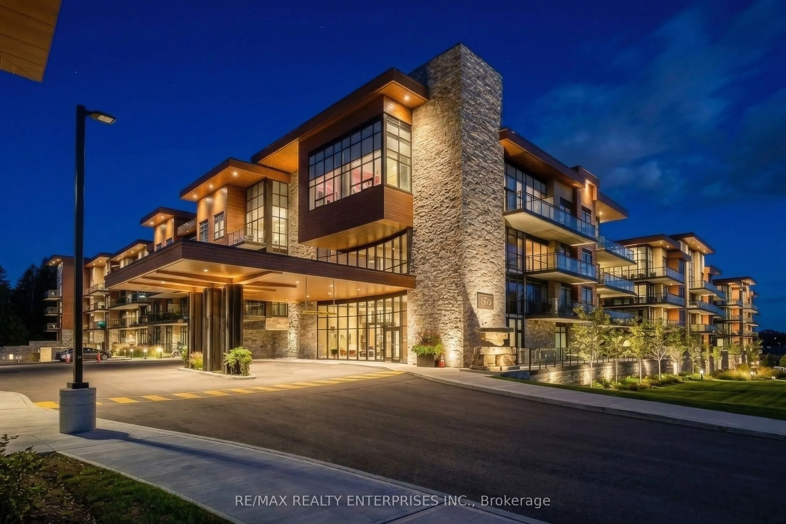 1575 Lakeshore Road W #GR45
