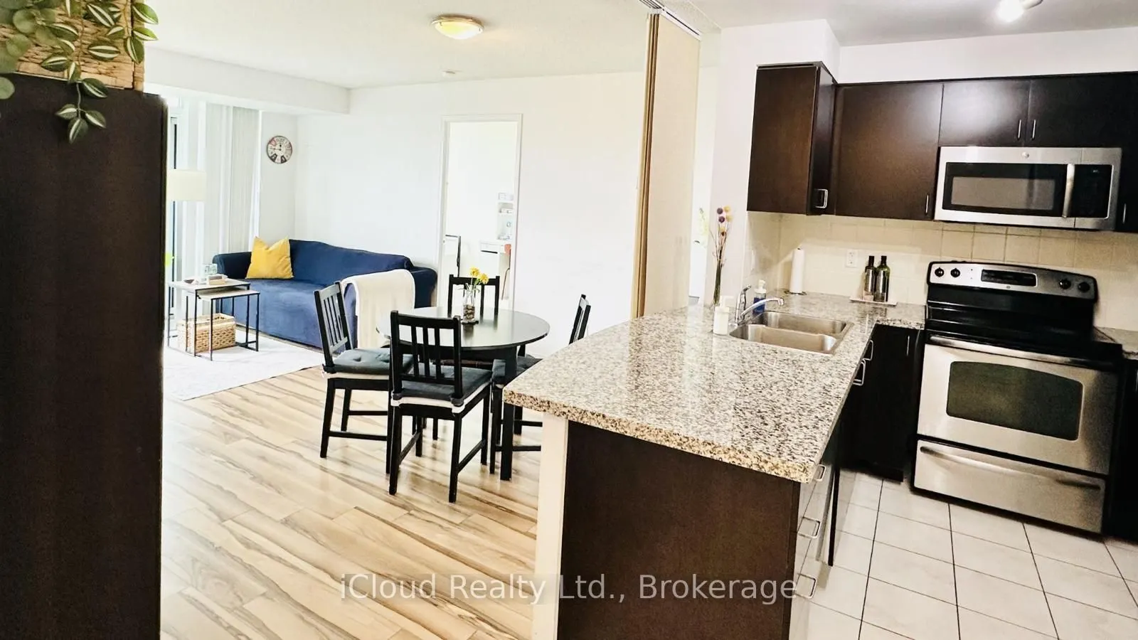 4900 Glen Erin Drive #1507