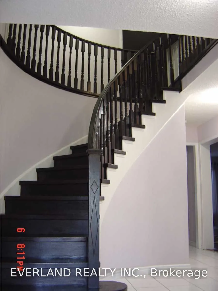 4101 Loyalist Drive