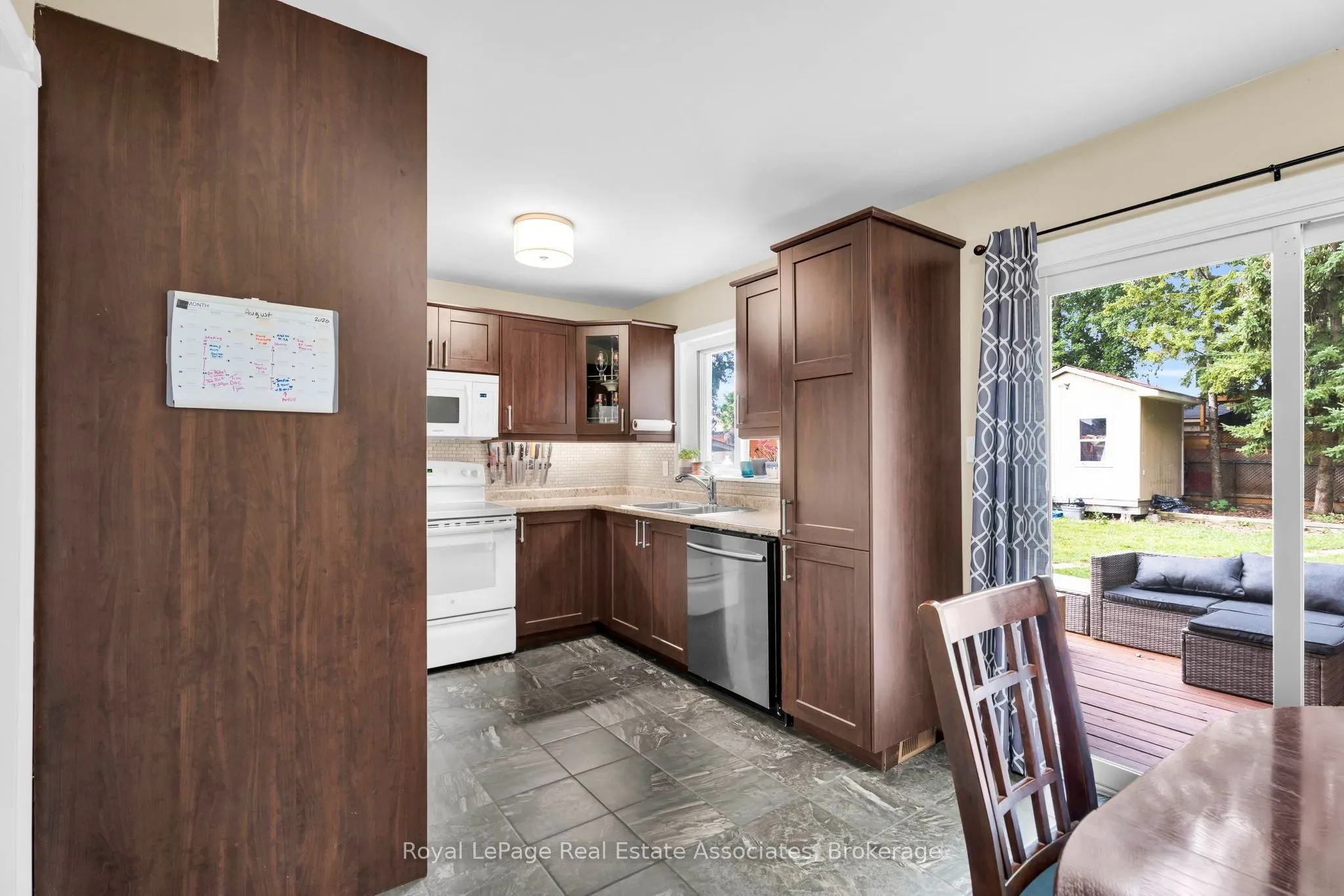 81 Glenmore Crescent