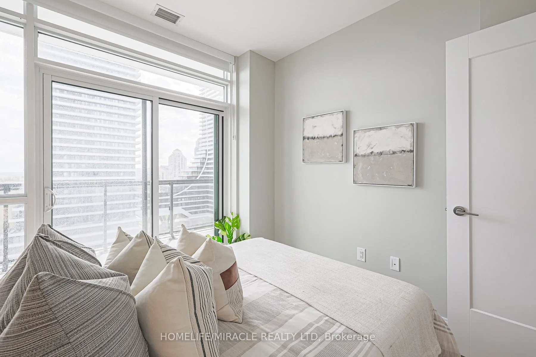 65 Annie Craig Drive #1110