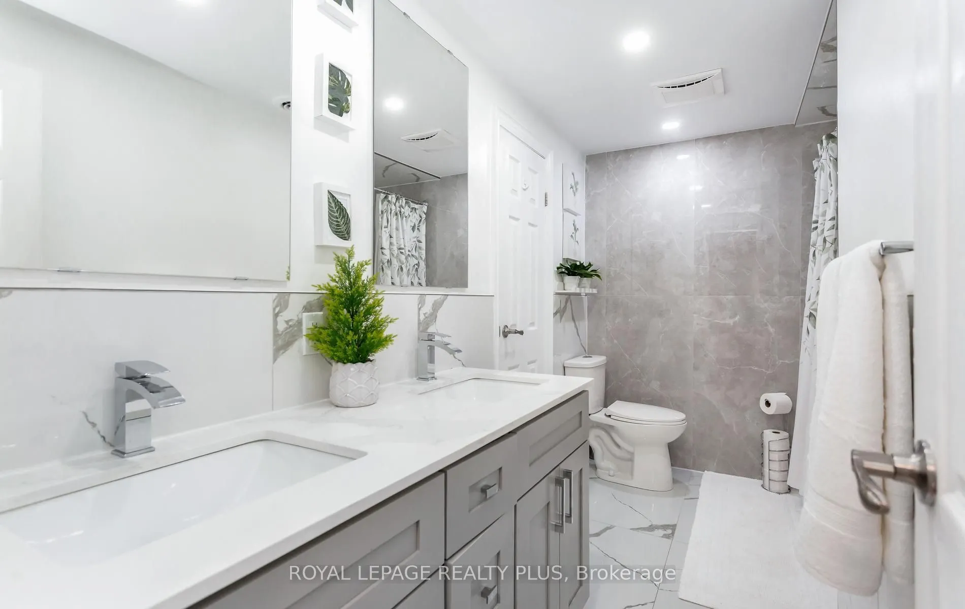 2380 Bromsgrove Road #26