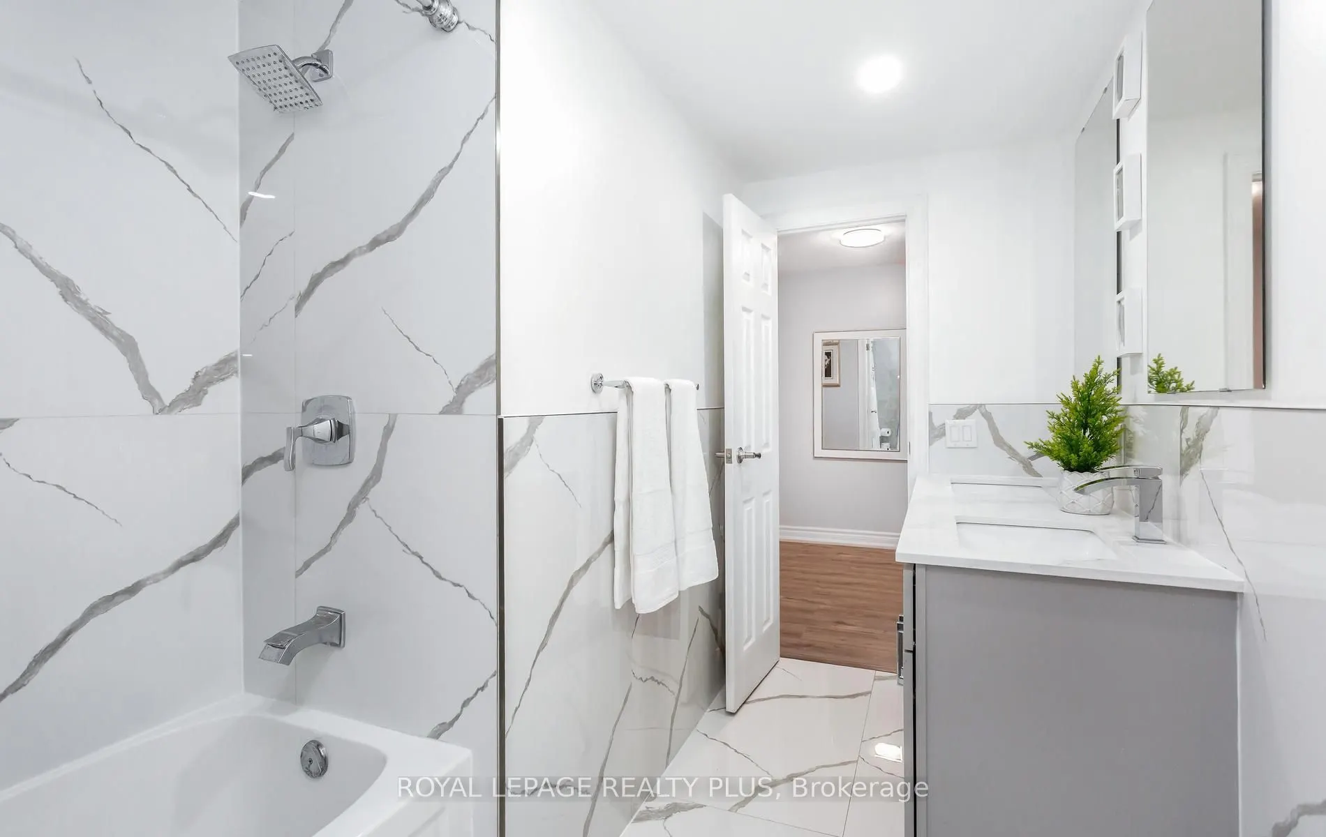 2380 Bromsgrove Road #26