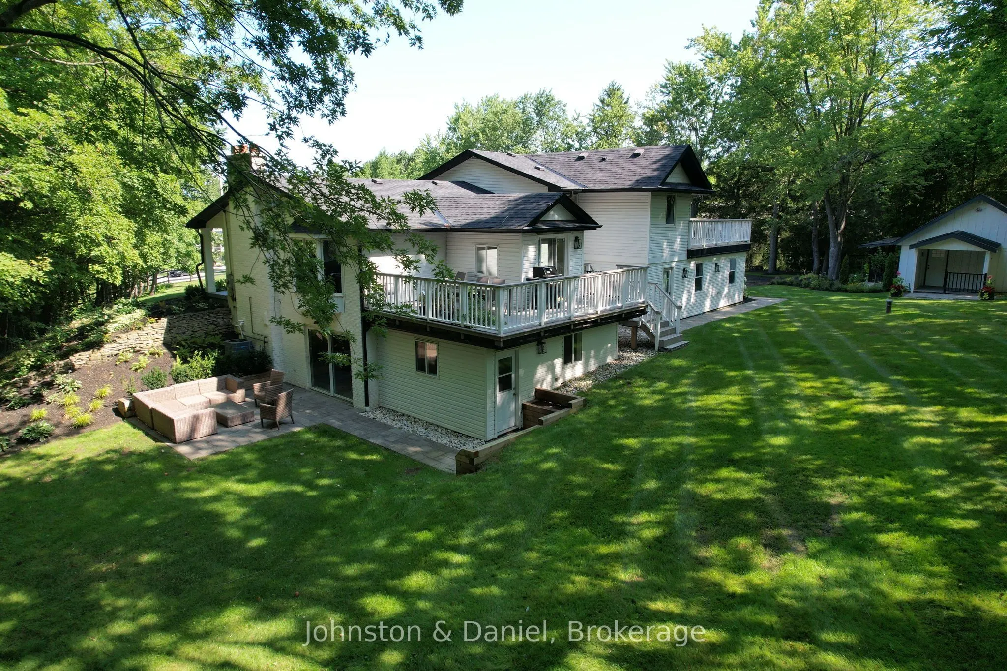 2340 Britannia Road