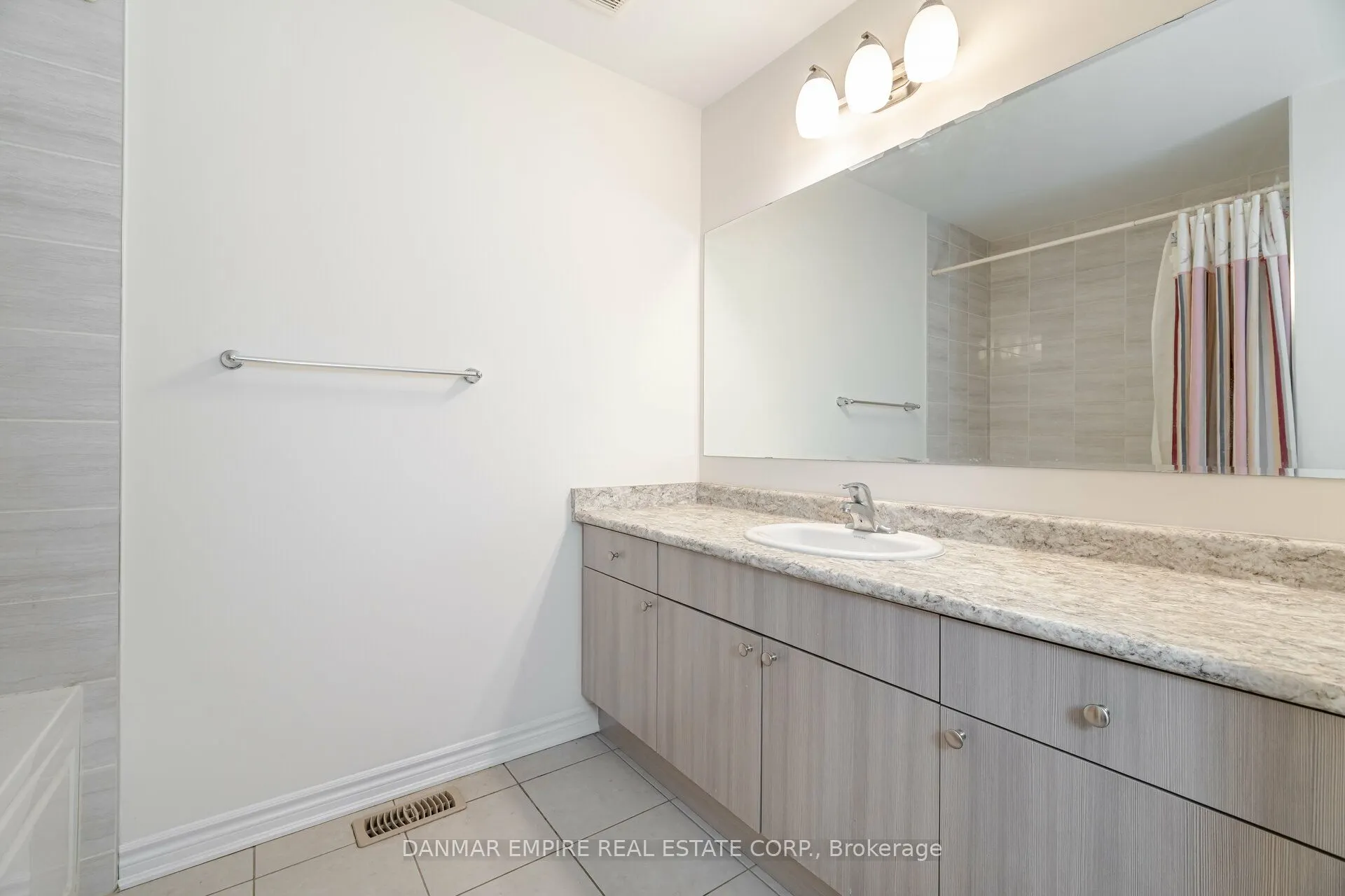 1000 Asleton Boulevard S #39