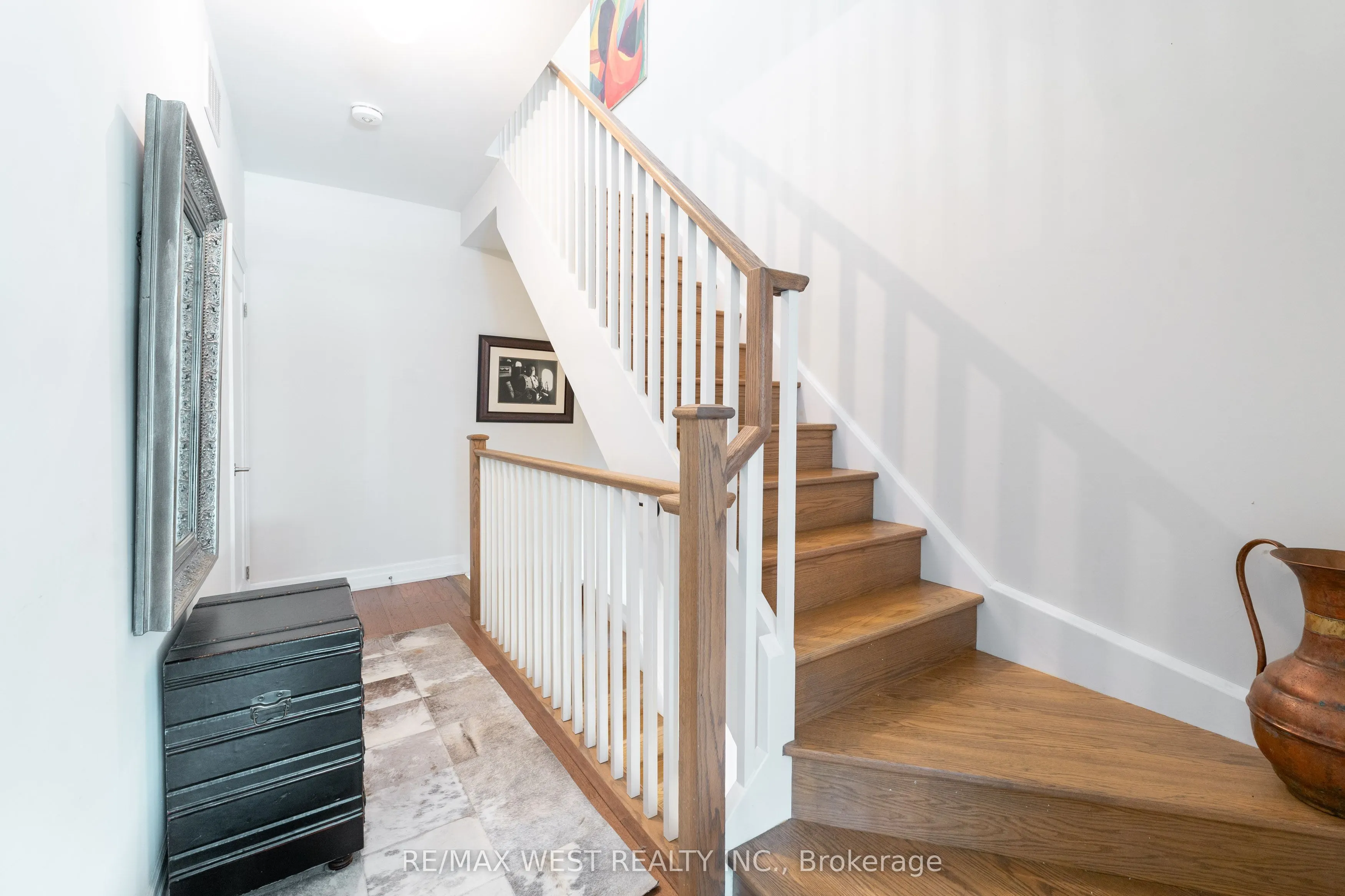 1180 Cawthra Road #105