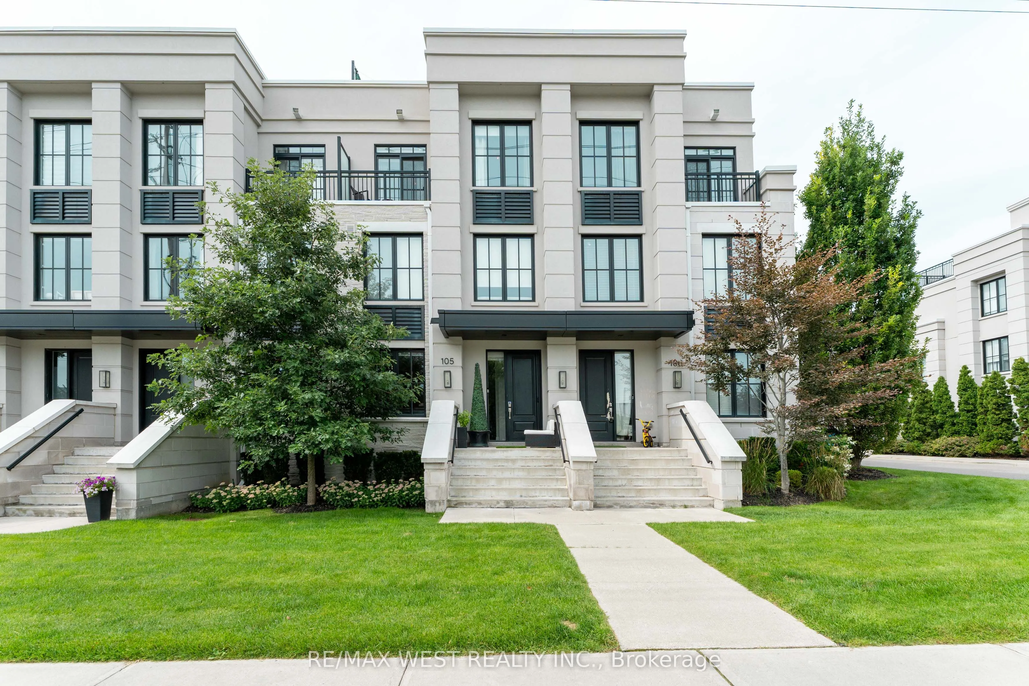 1180 Cawthra Road #105