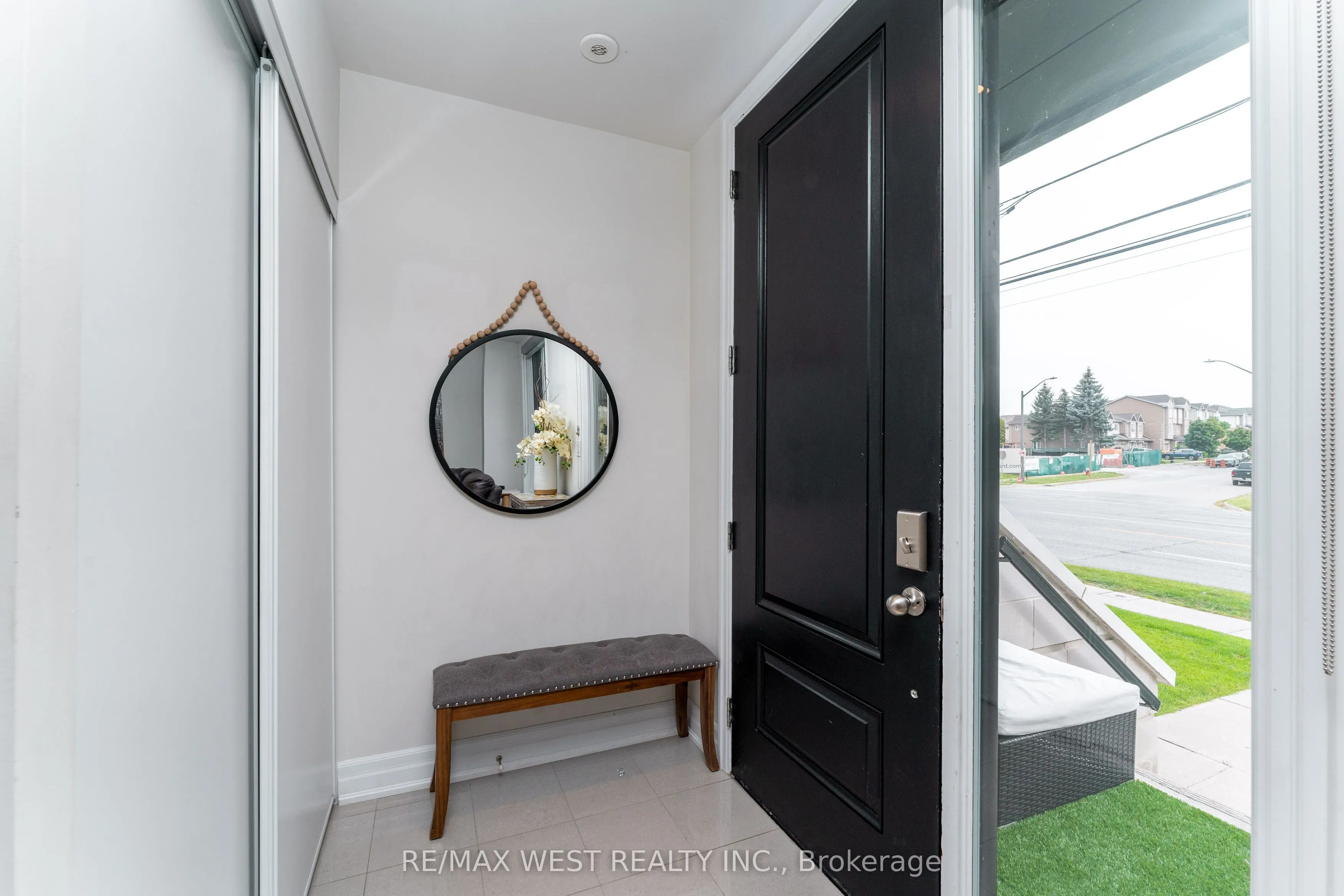 1180 Cawthra Road #105