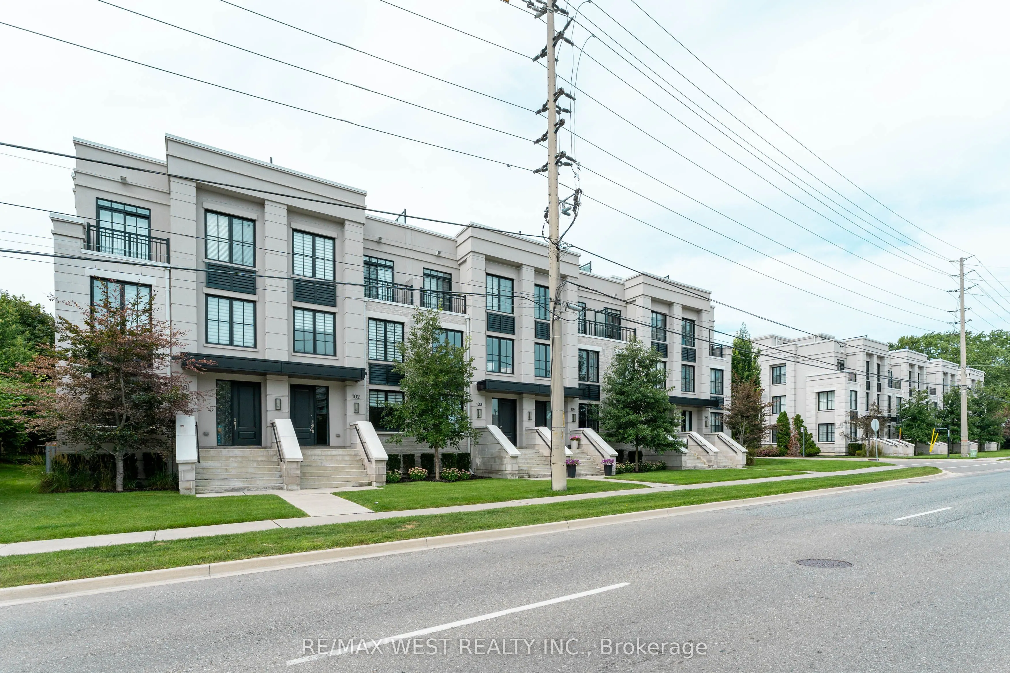 1180 Cawthra Road #105