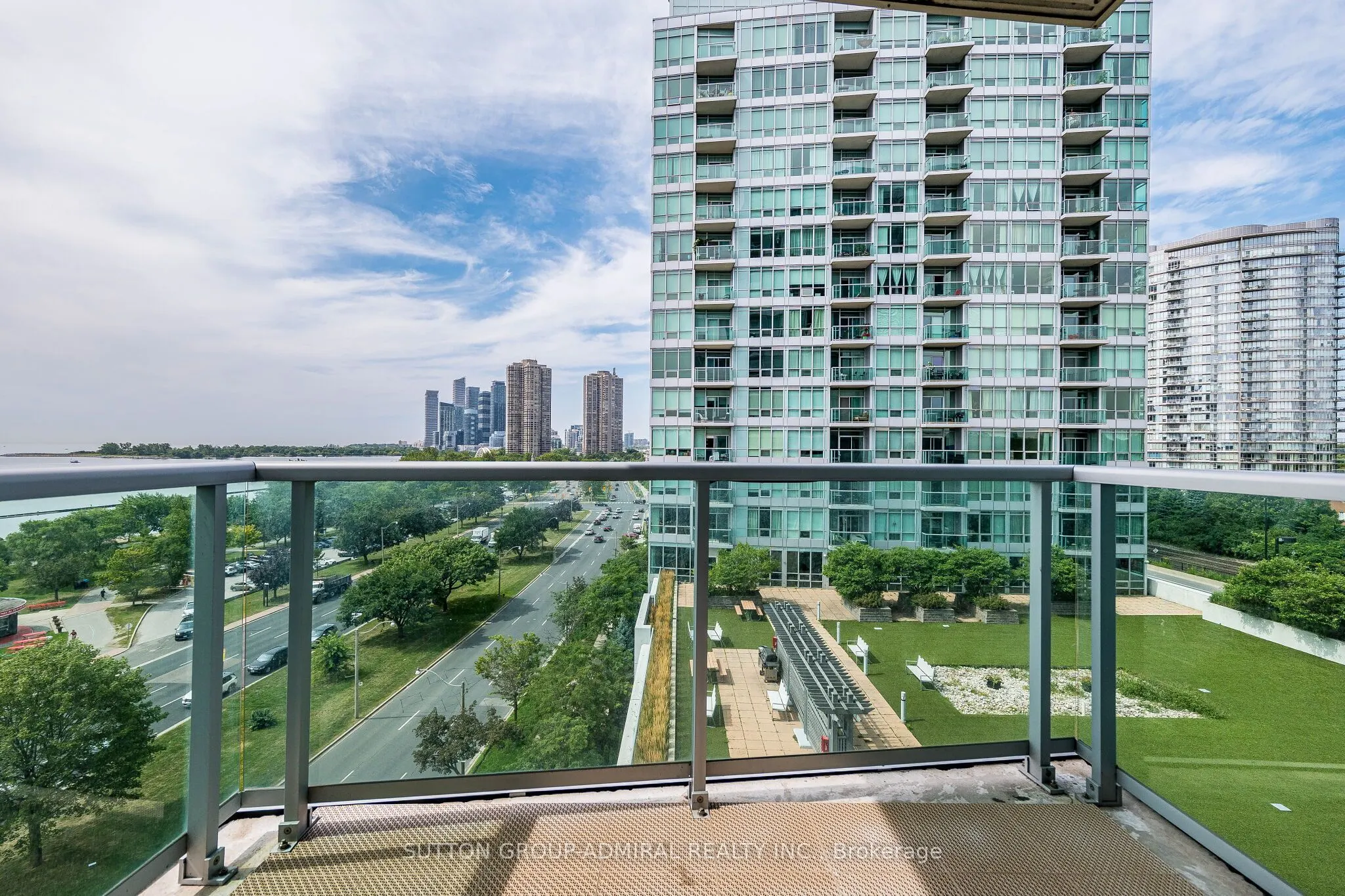1900 Lake Shore Boulevard W #803