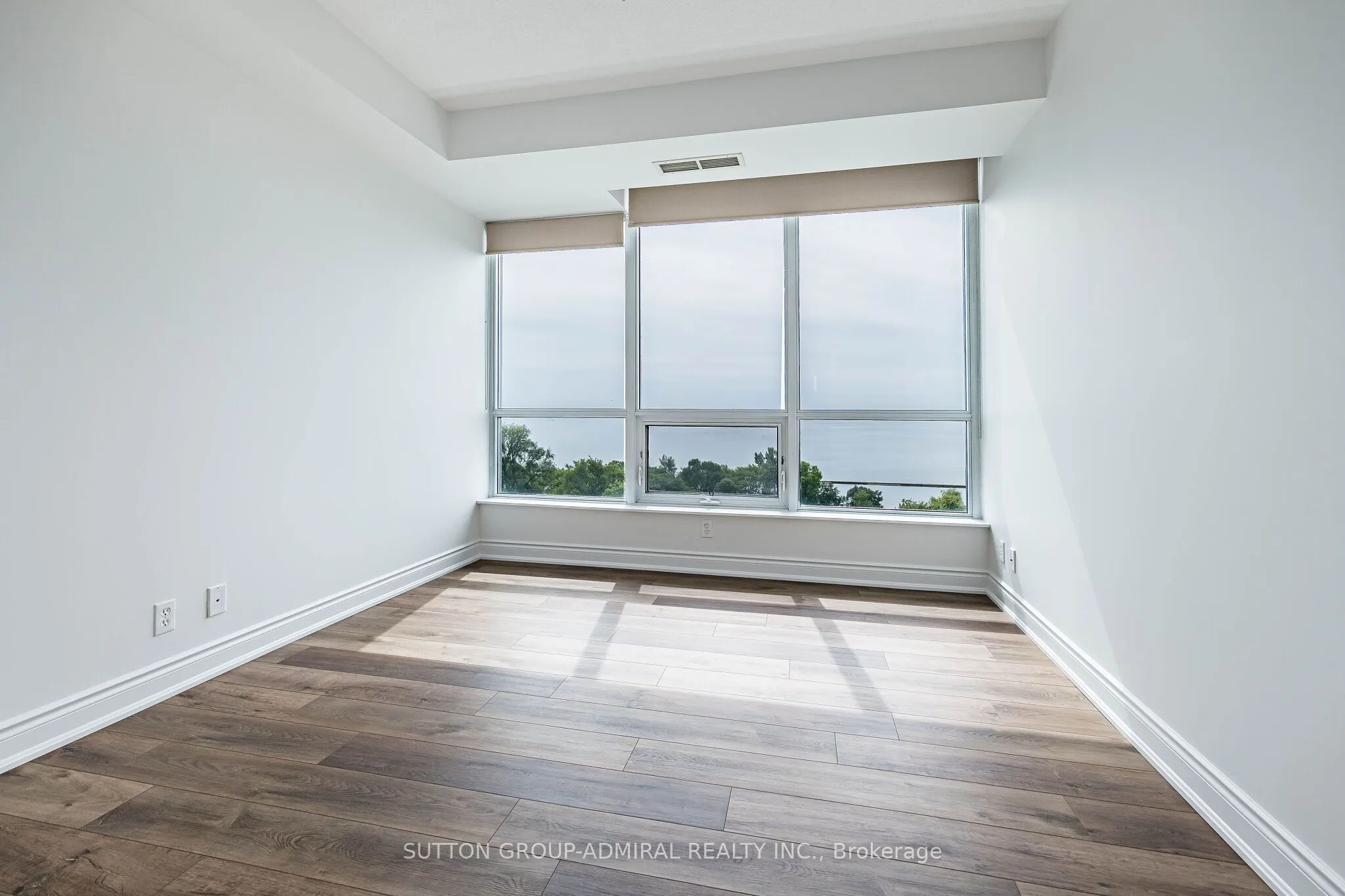 1900 Lake Shore Boulevard W #803