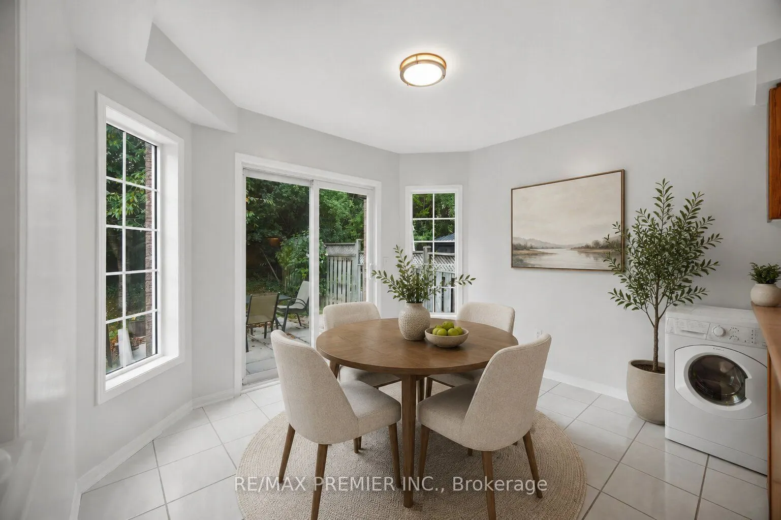 14 Crestridge Drive