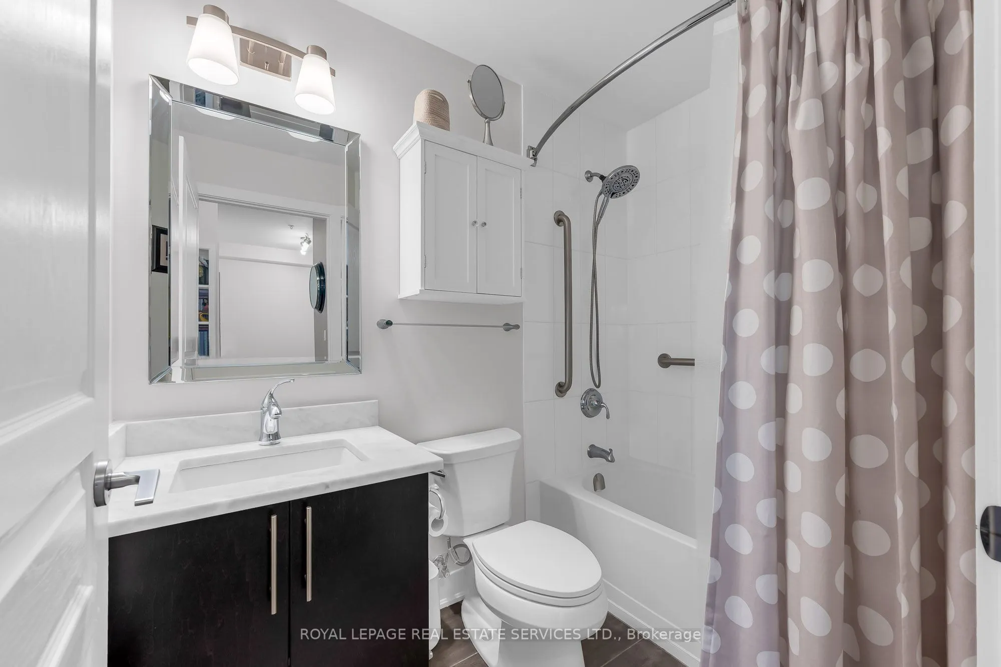 128 Garden Drive #203