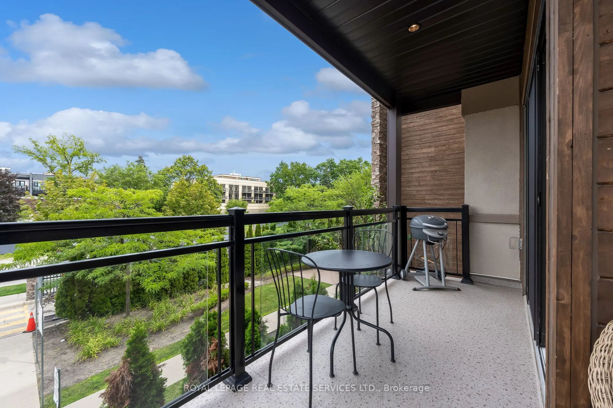128 Garden Drive #203