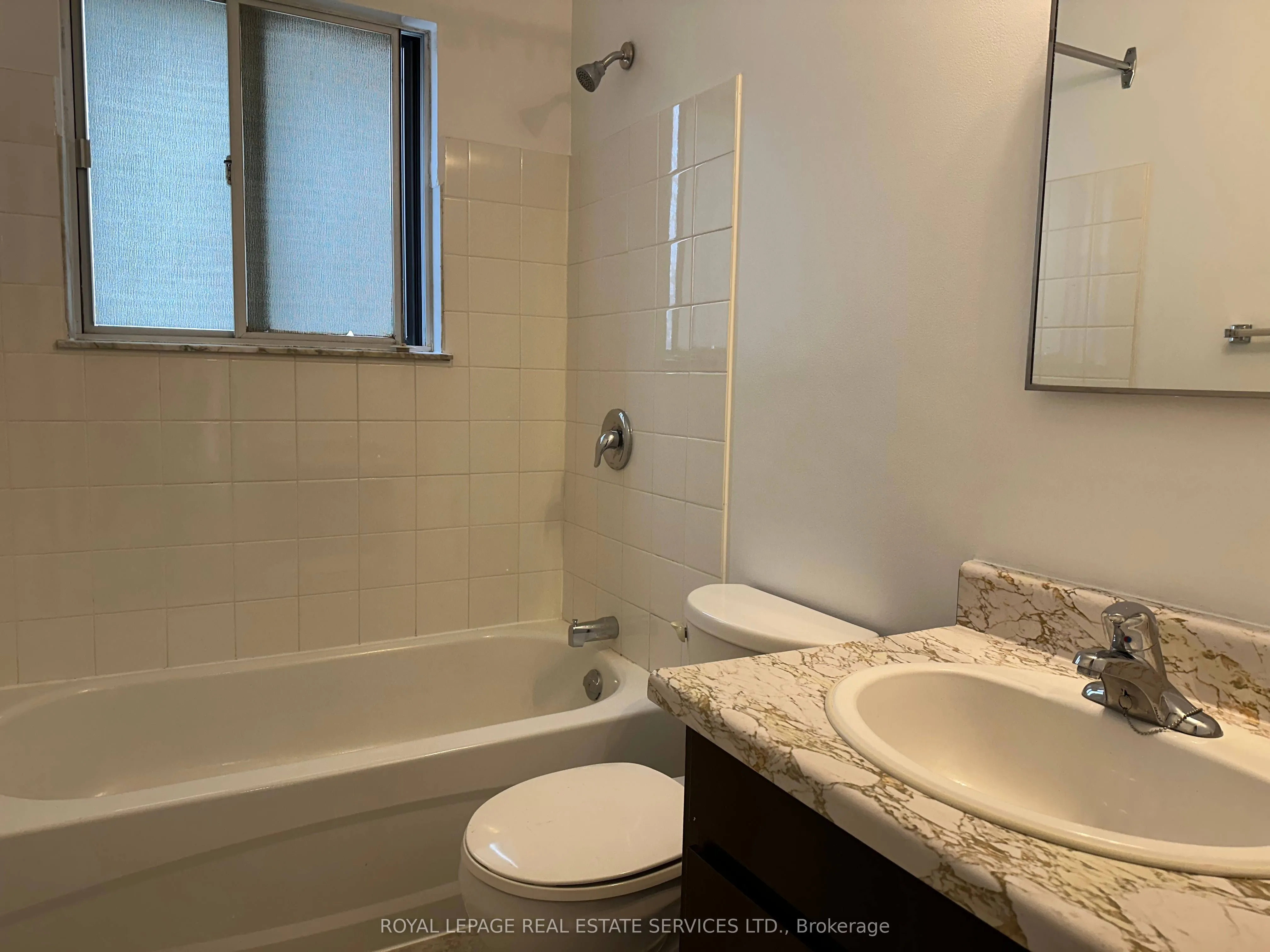 7 Mohawk Avenue #2
