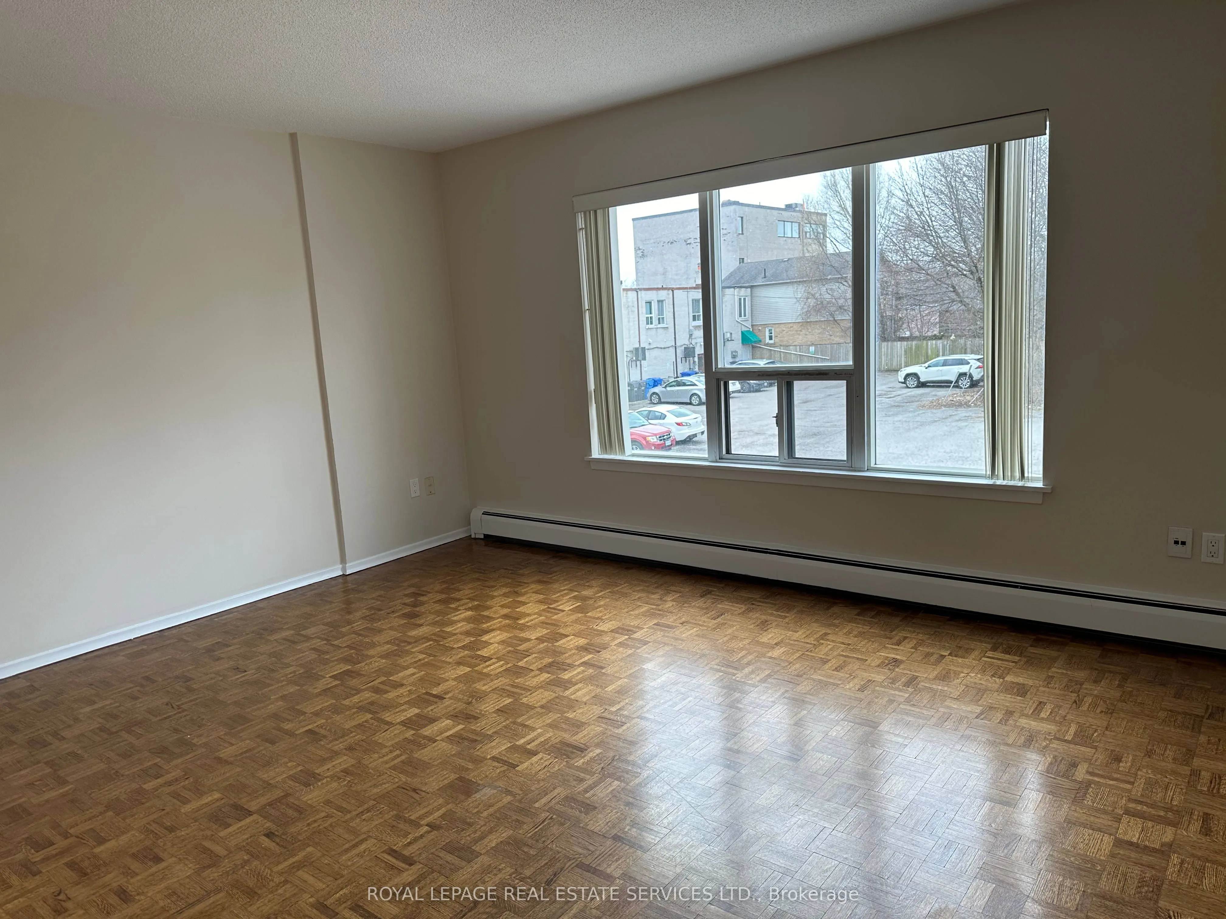 7 Mohawk Avenue #2