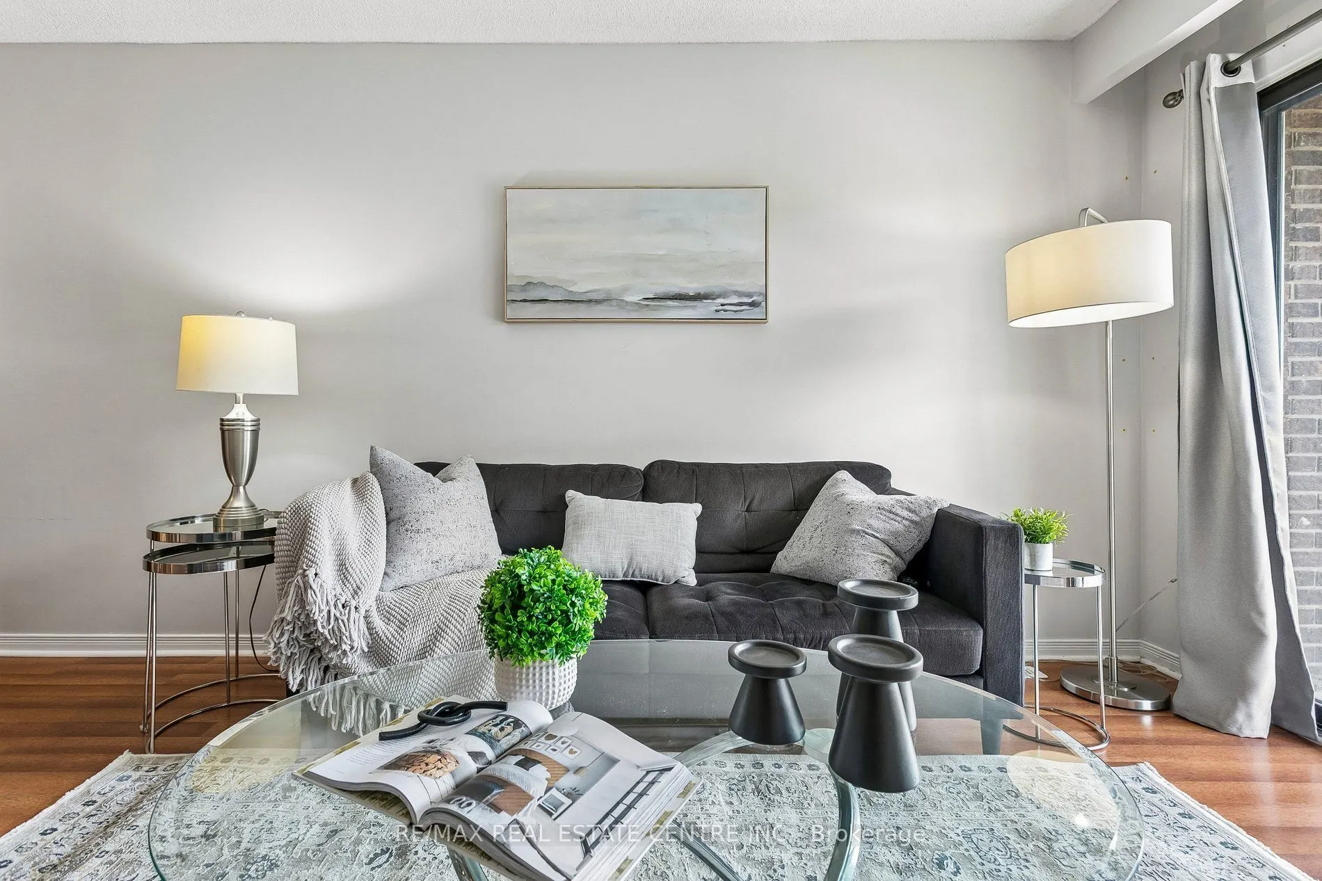 5 Hockley Path