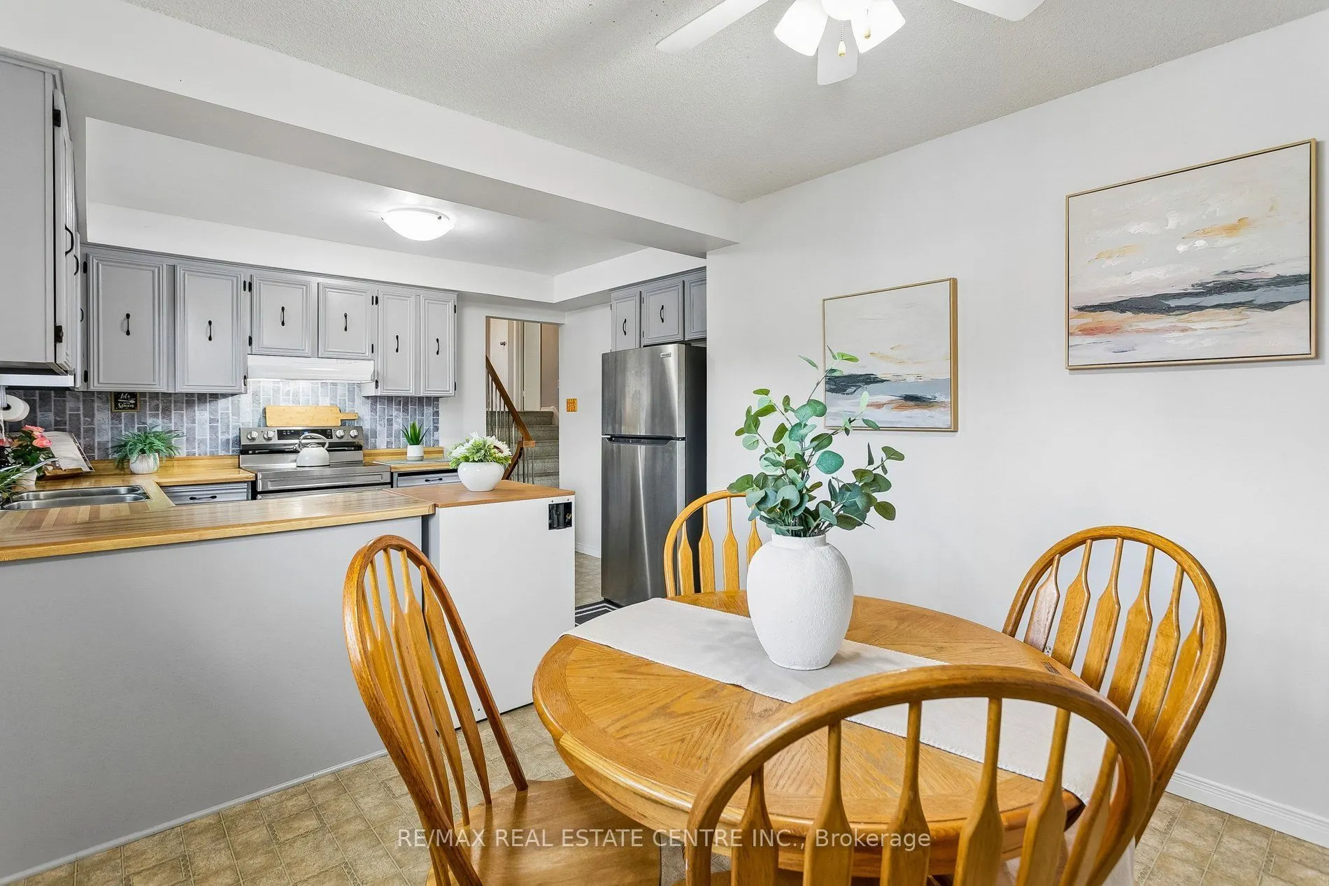5 Hockley Path