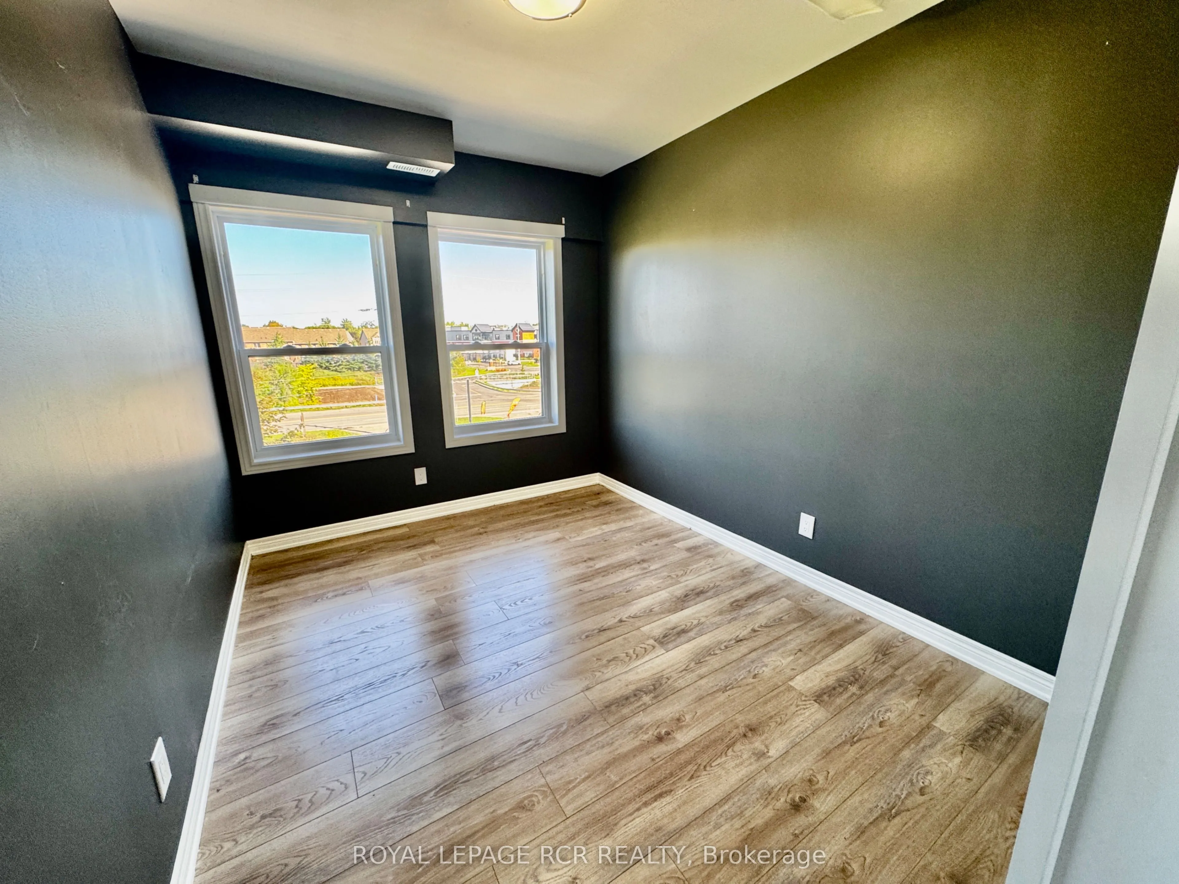 15 Brenda Boulevard #308