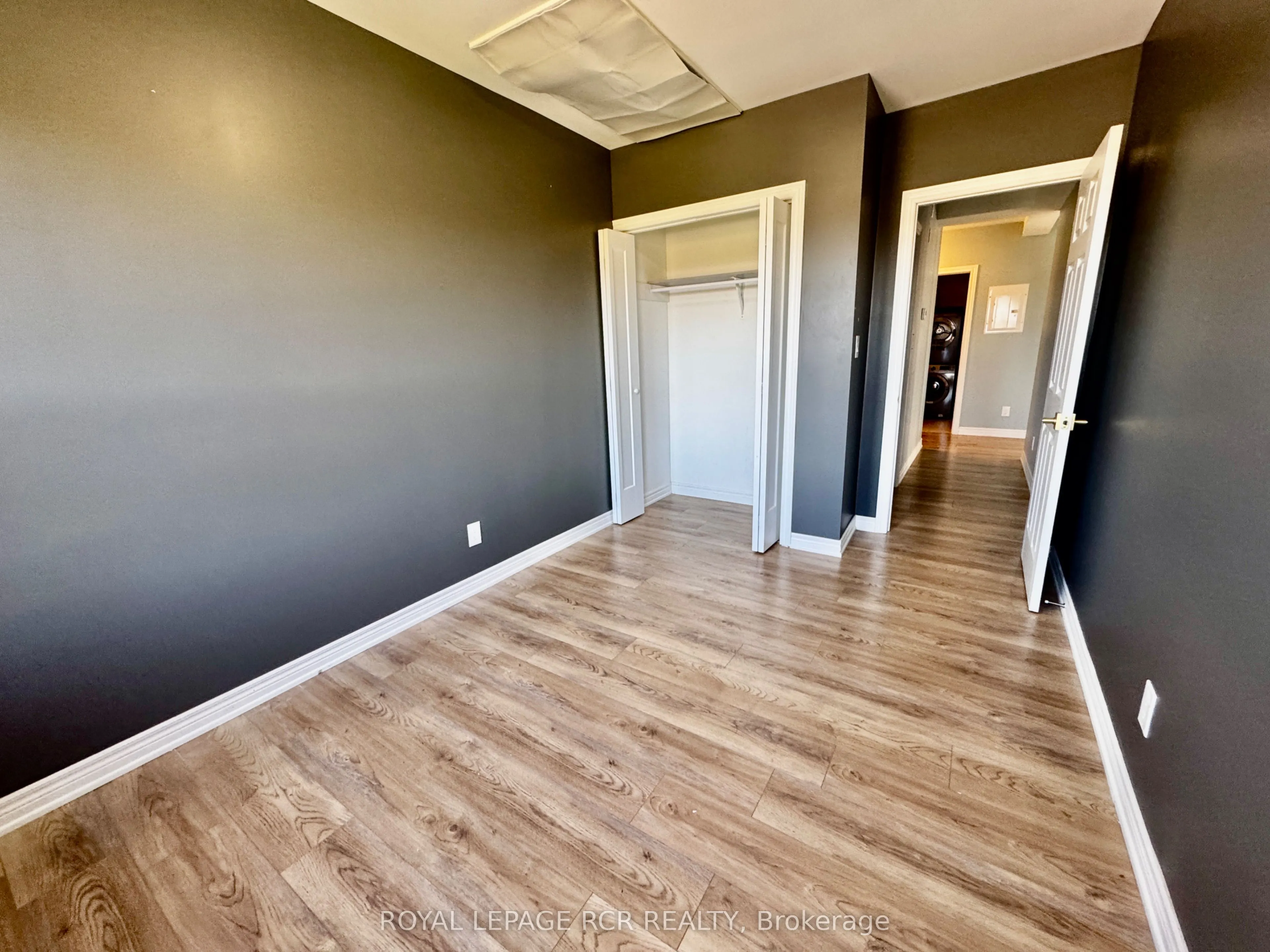 15 Brenda Boulevard #308