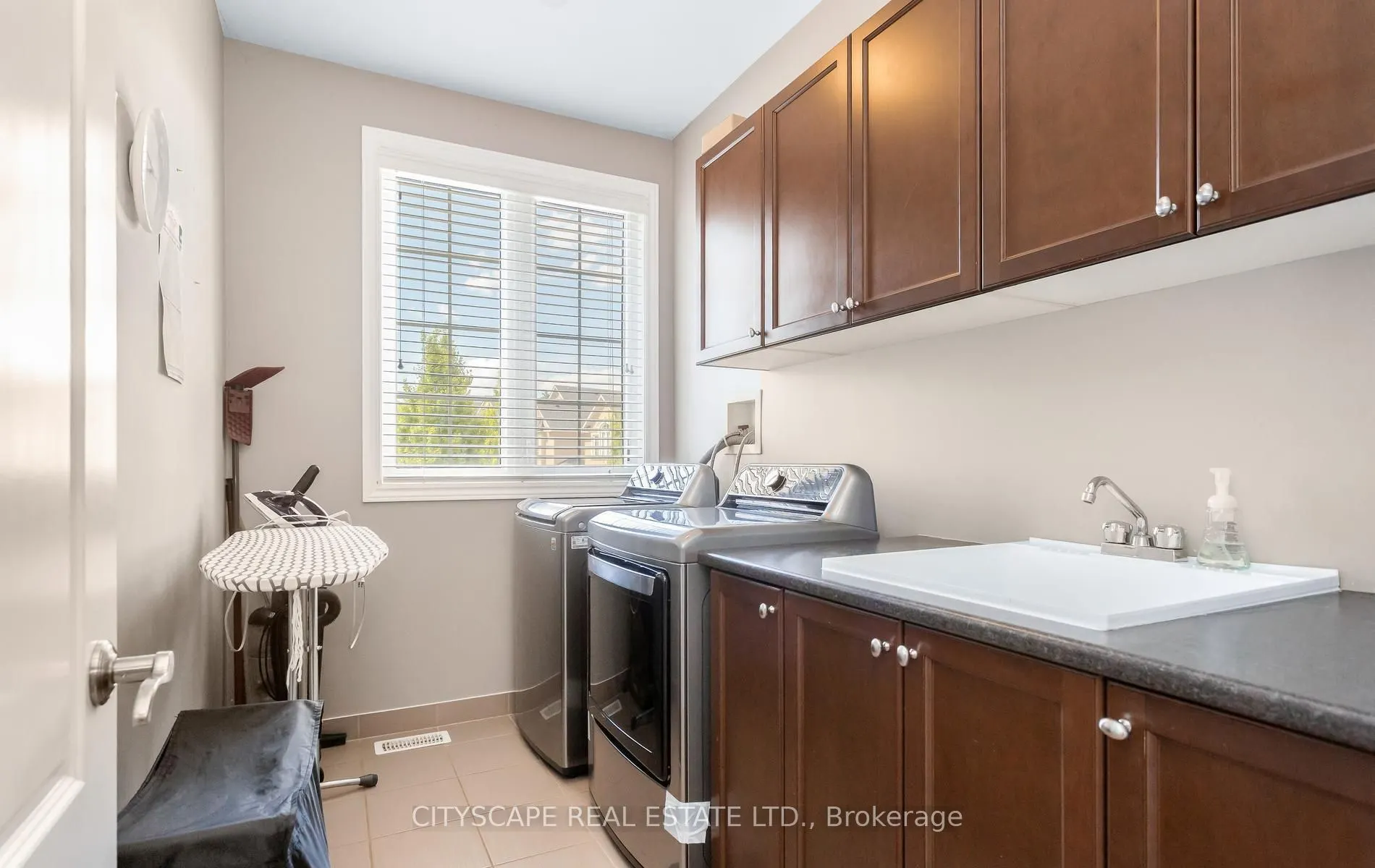 485 Pringle Avenue #21