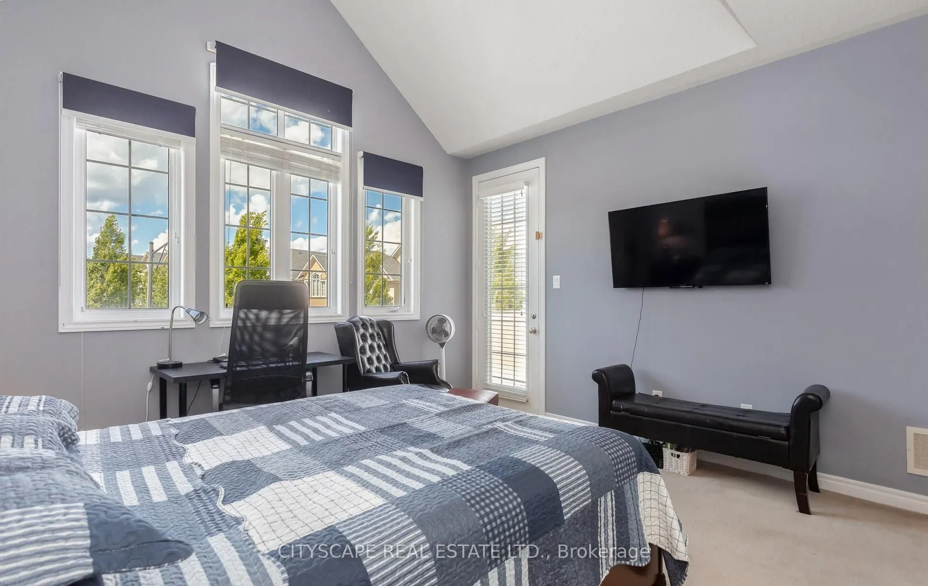 485 Pringle Avenue #21
