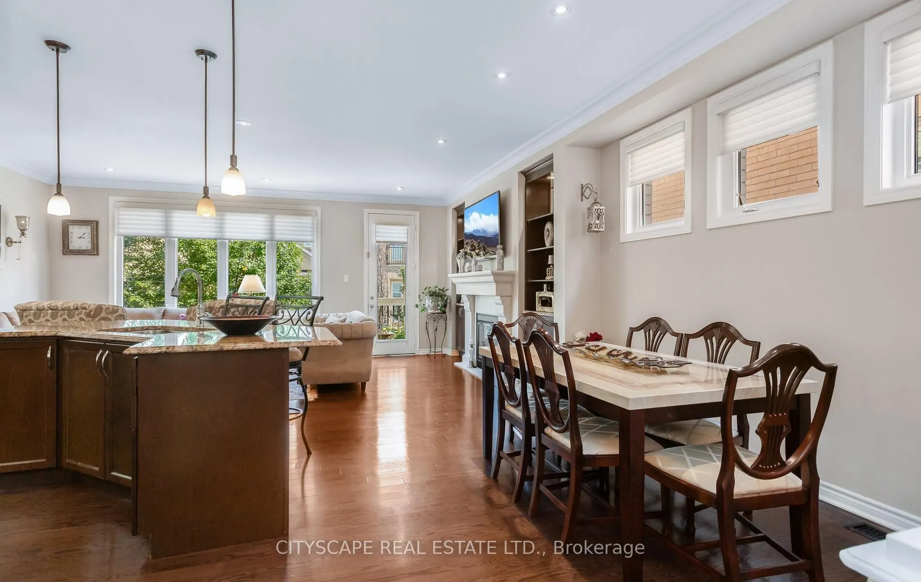 485 Pringle Avenue #21