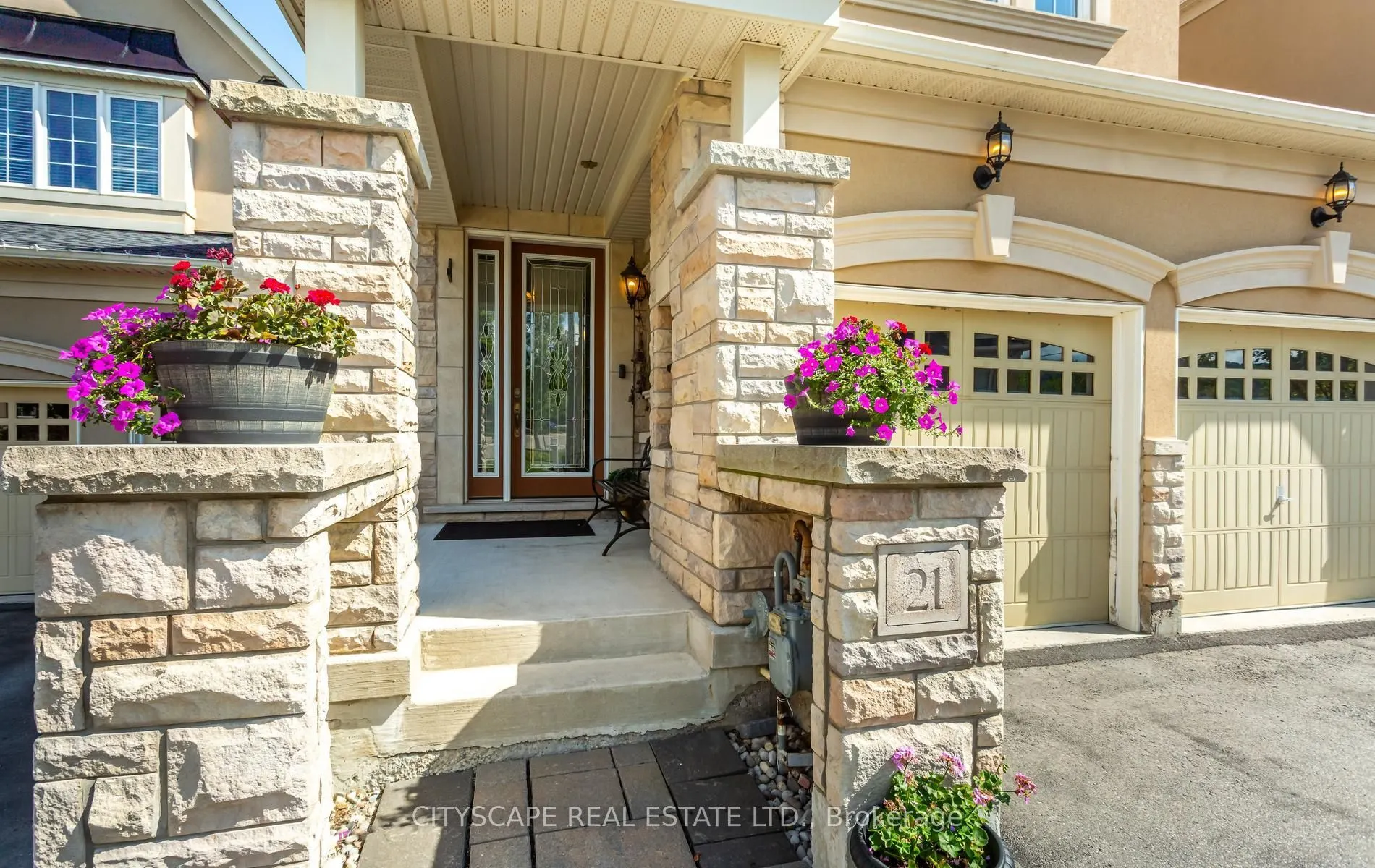485 Pringle Avenue #21