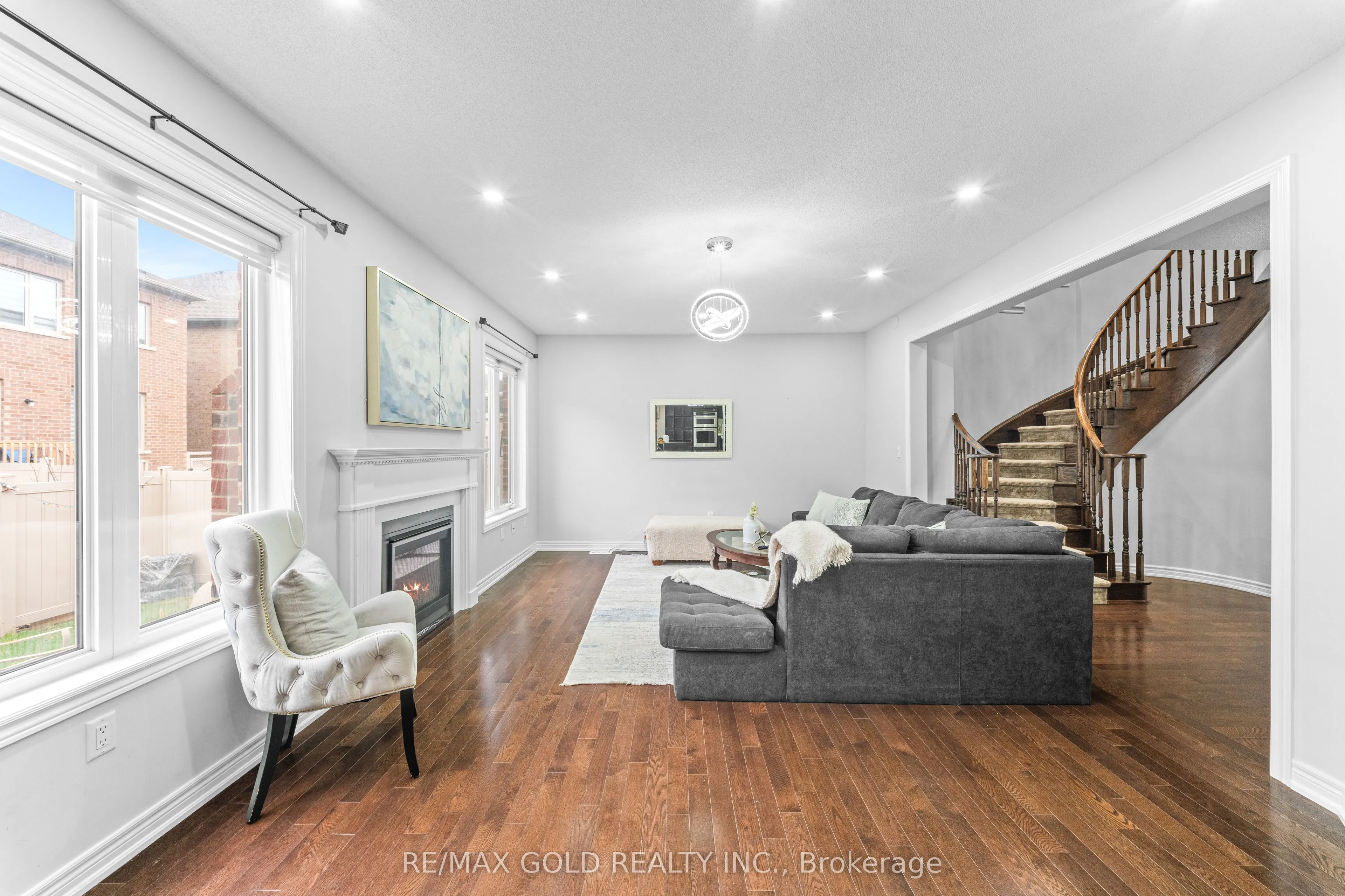 9 Goderich Drive