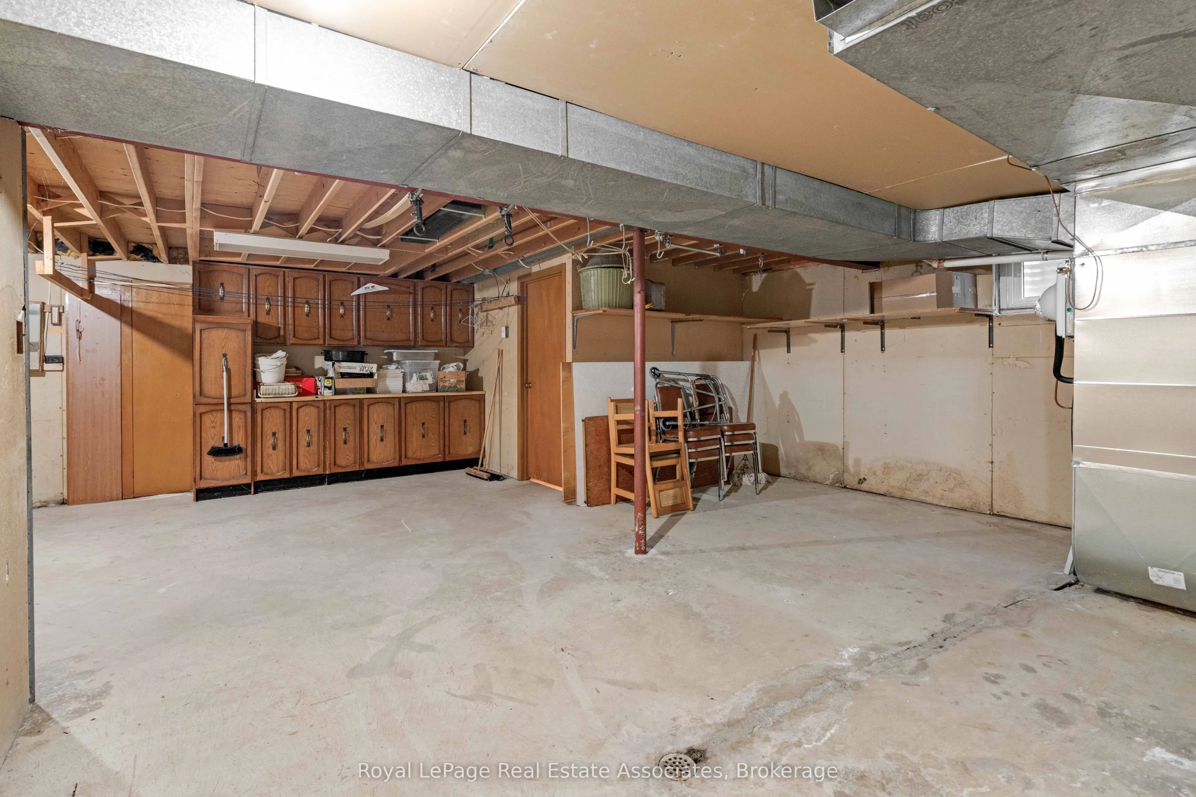 2535 Privet Crescent