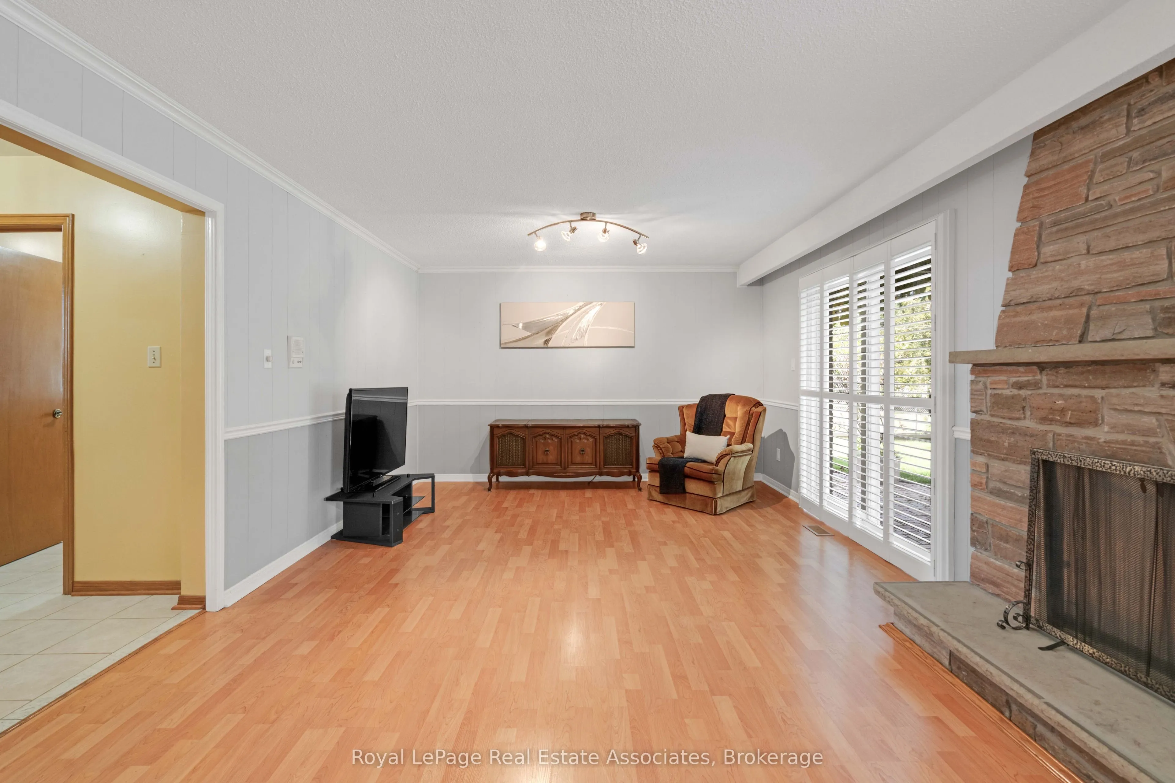 2535 Privet Crescent