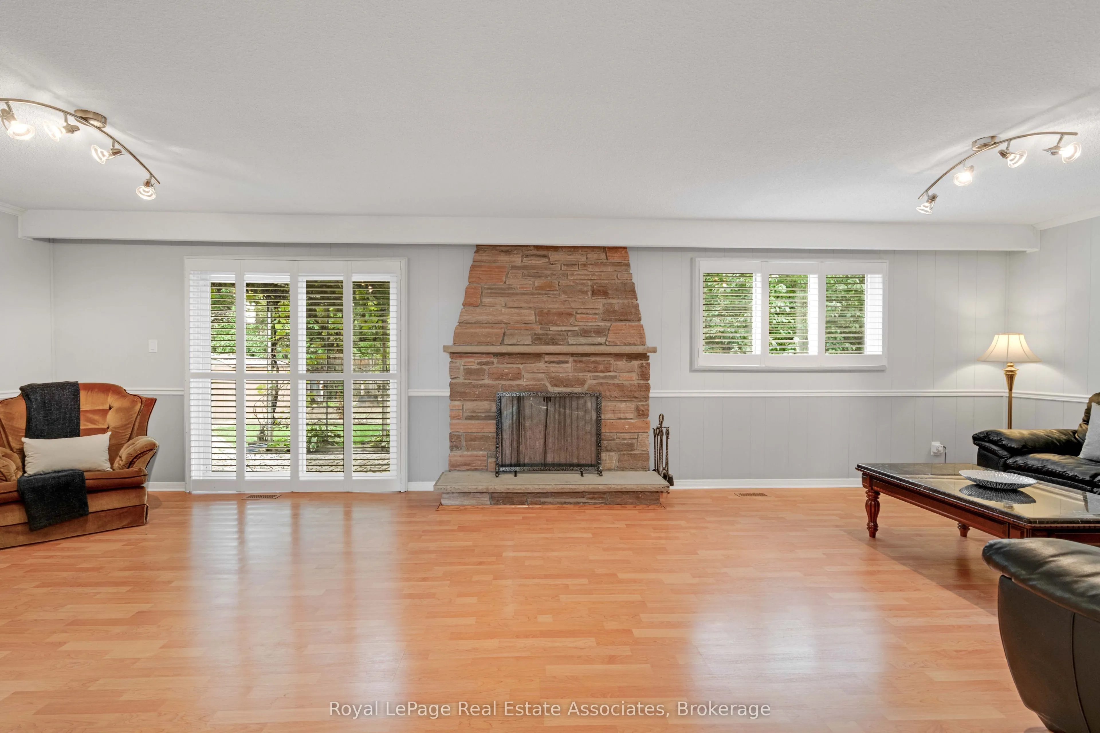 2535 Privet Crescent